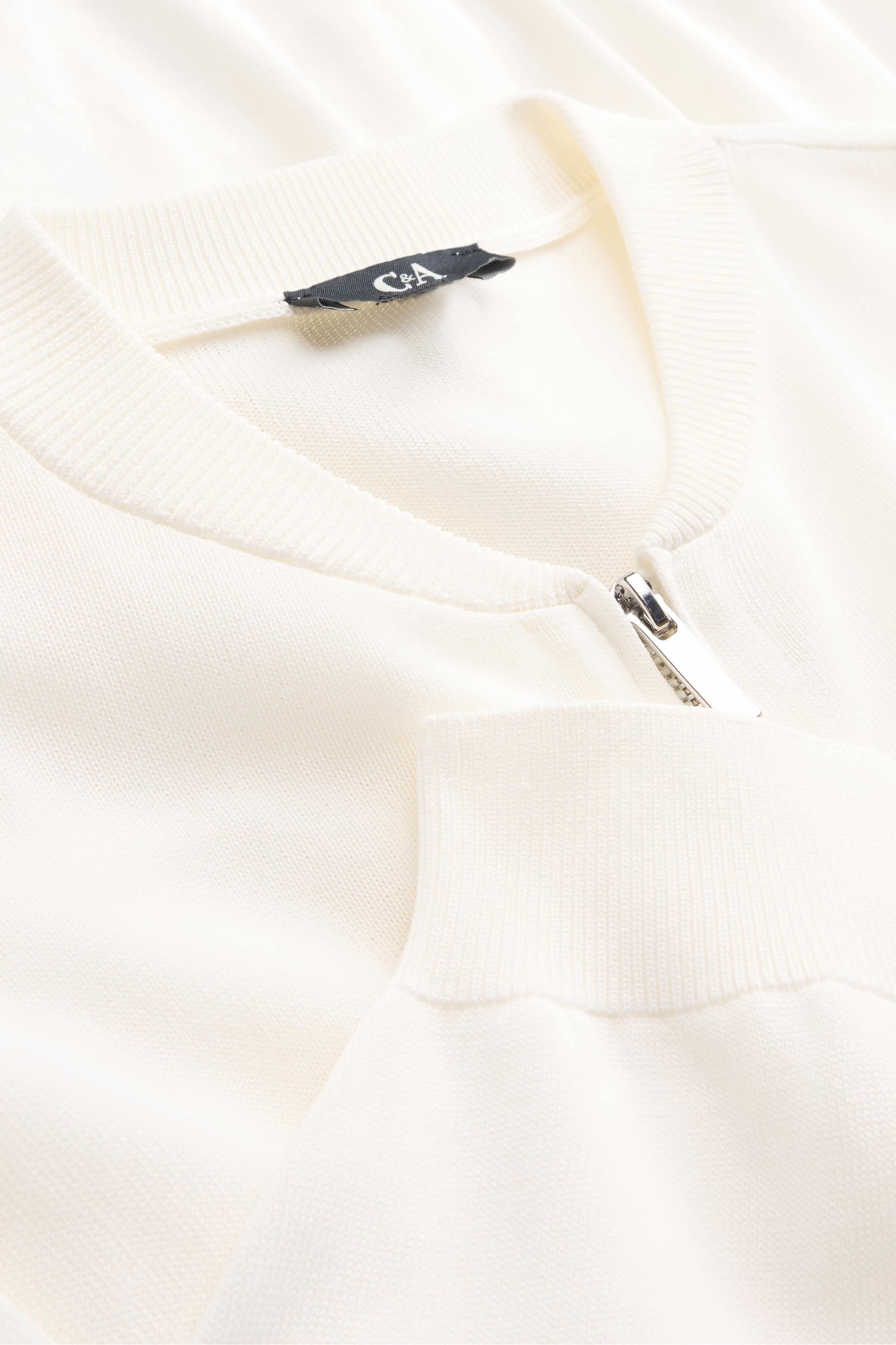 Cardigan white