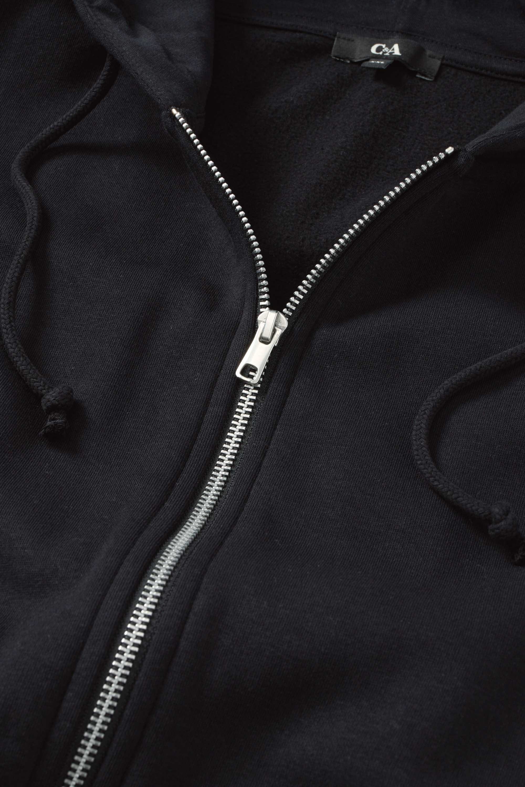 Zip-through hoodie black