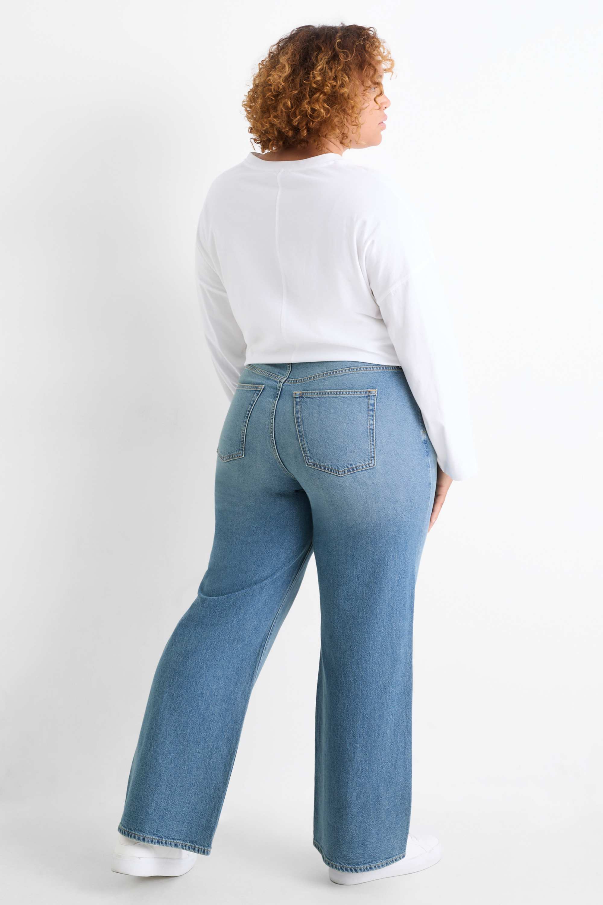 Wide leg jeans - high waist blue denim