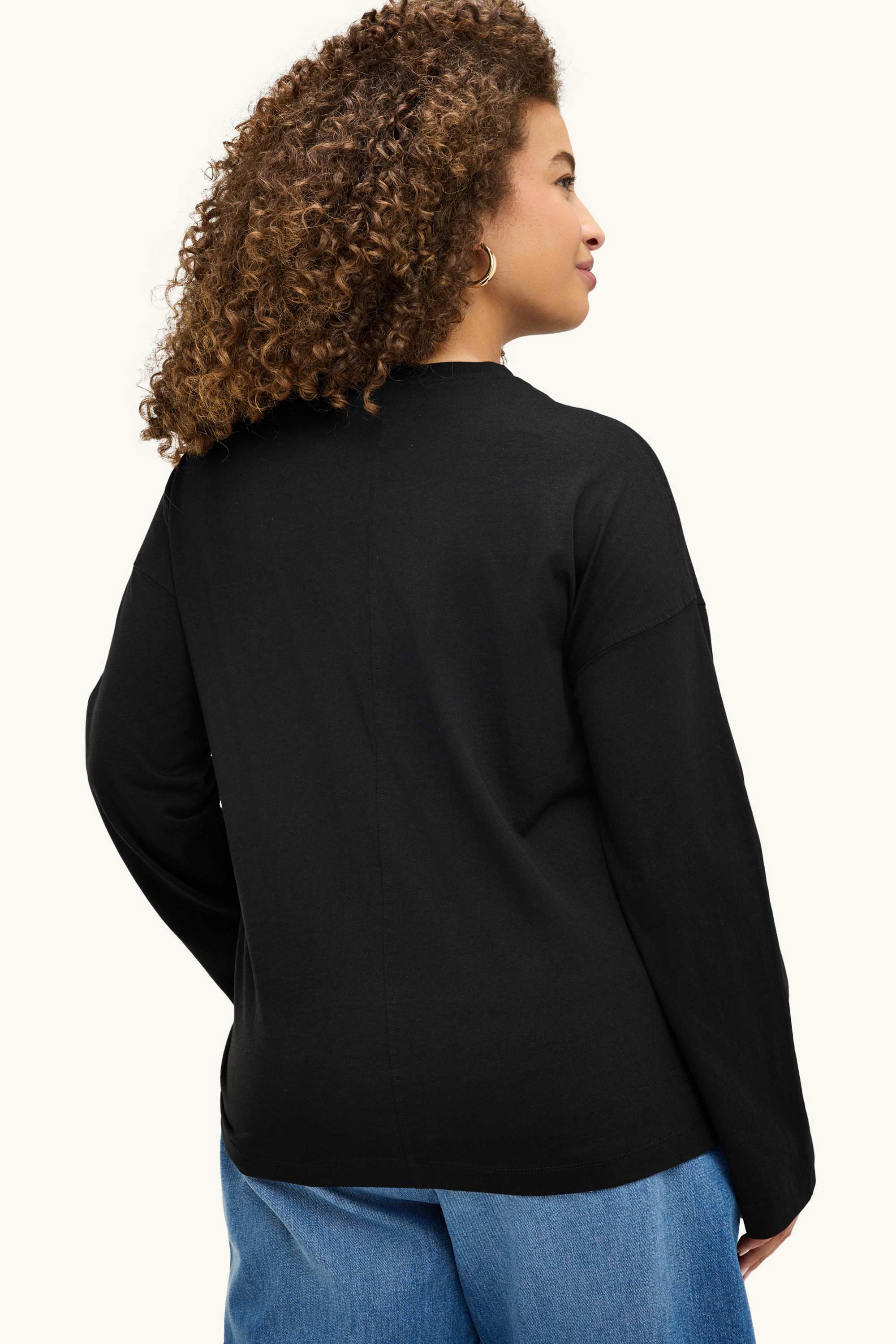 Long sleeve top - relaxed fit black