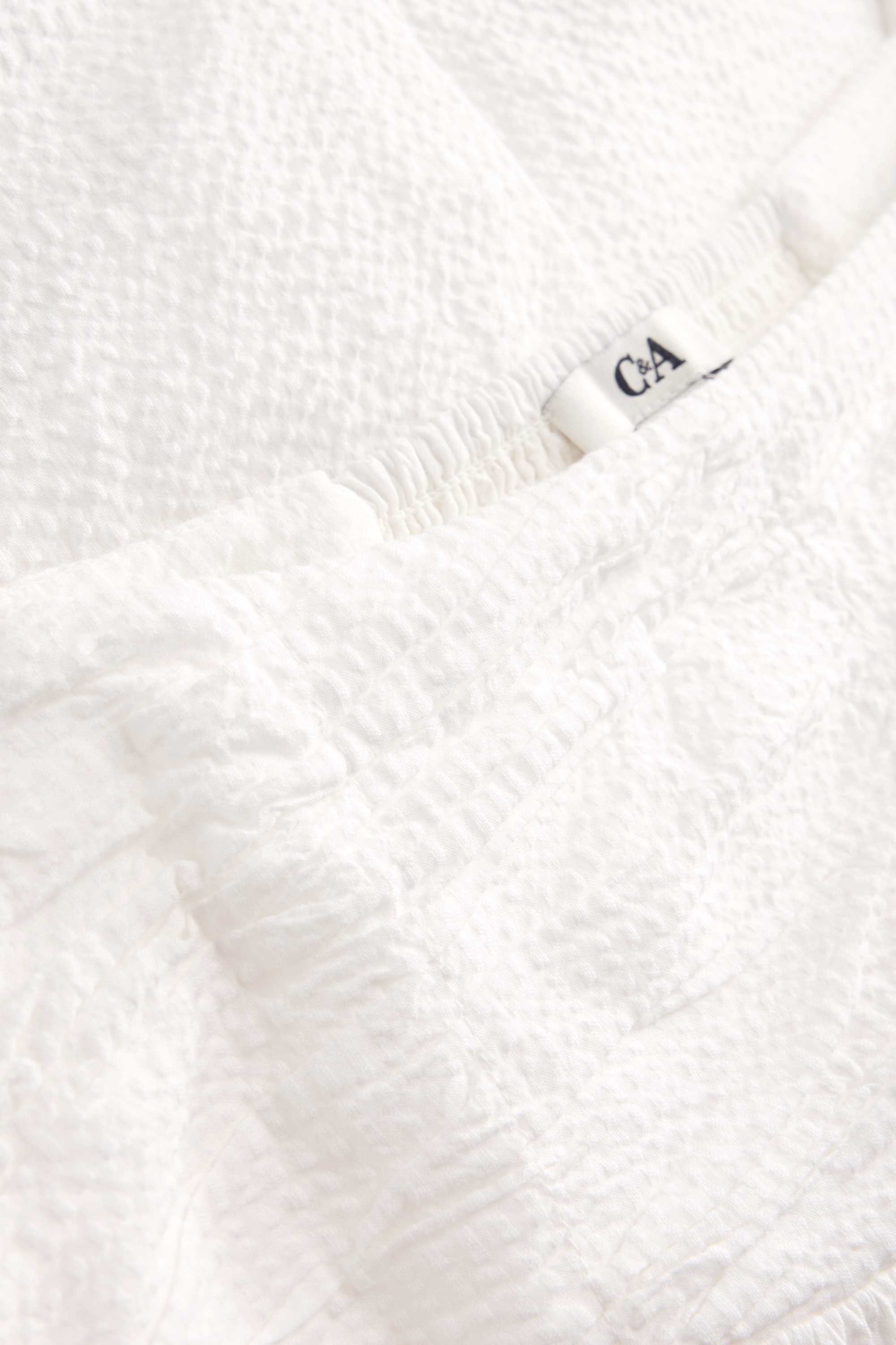 Miniskirt - textured white