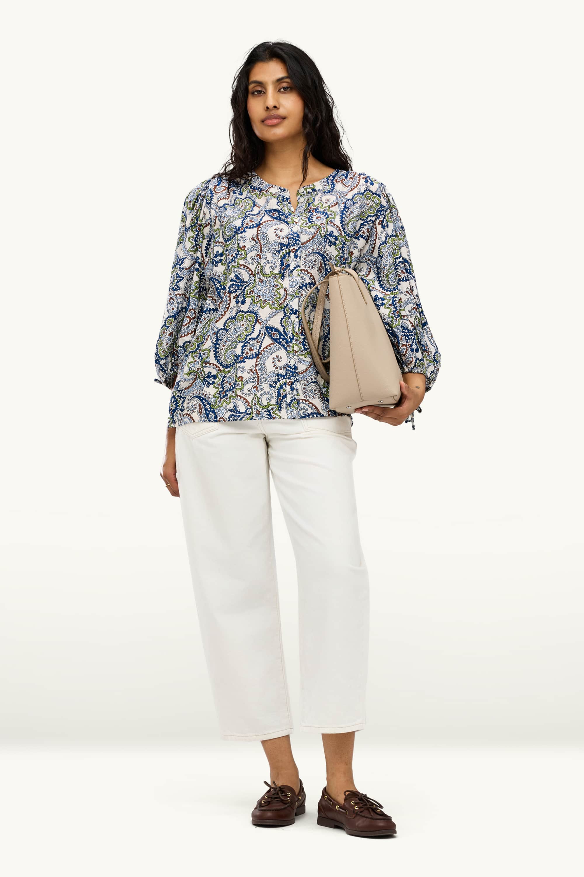 Blouse - patterned white / blue