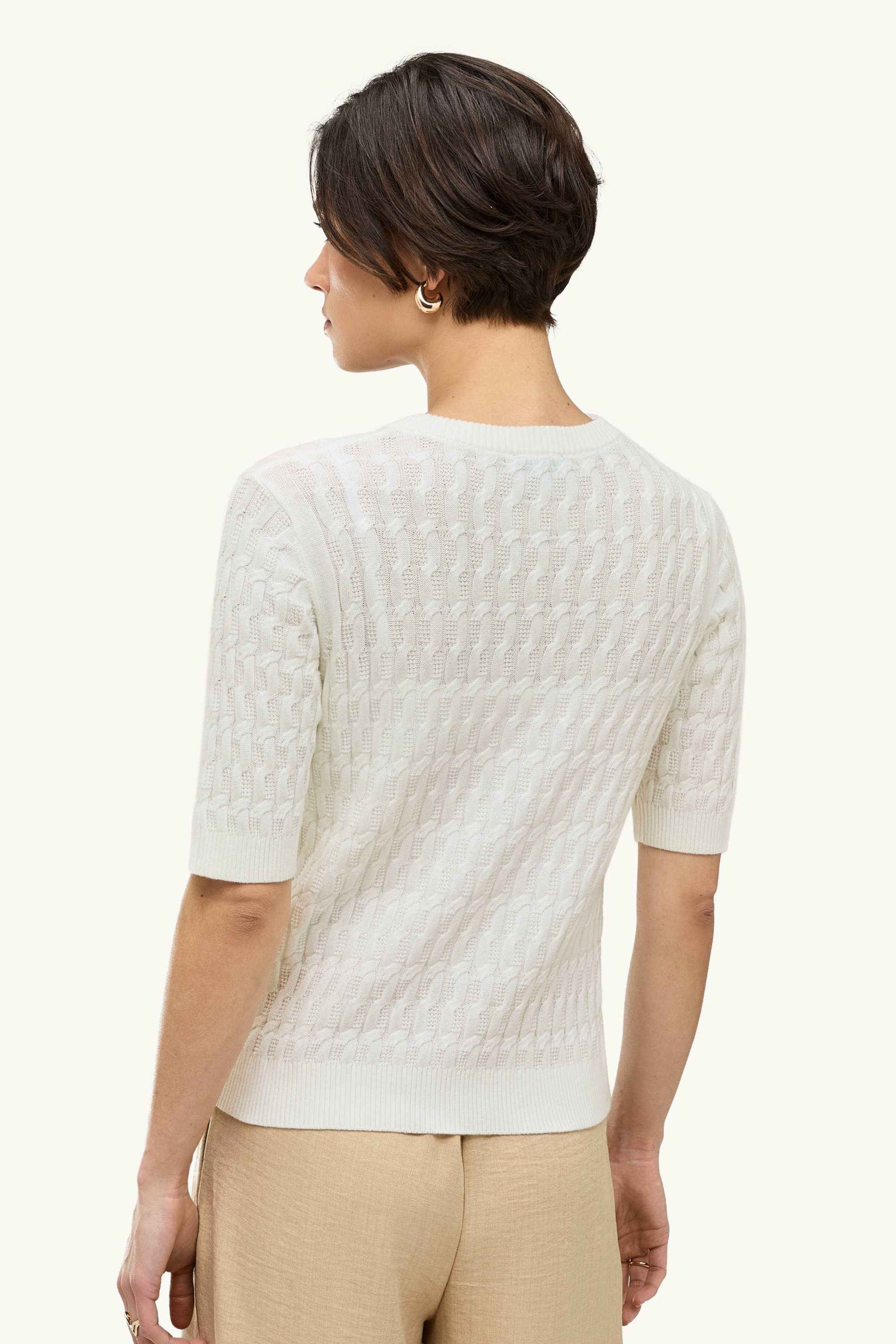 Knitted jumper - short sleeve - cable knit pattern white