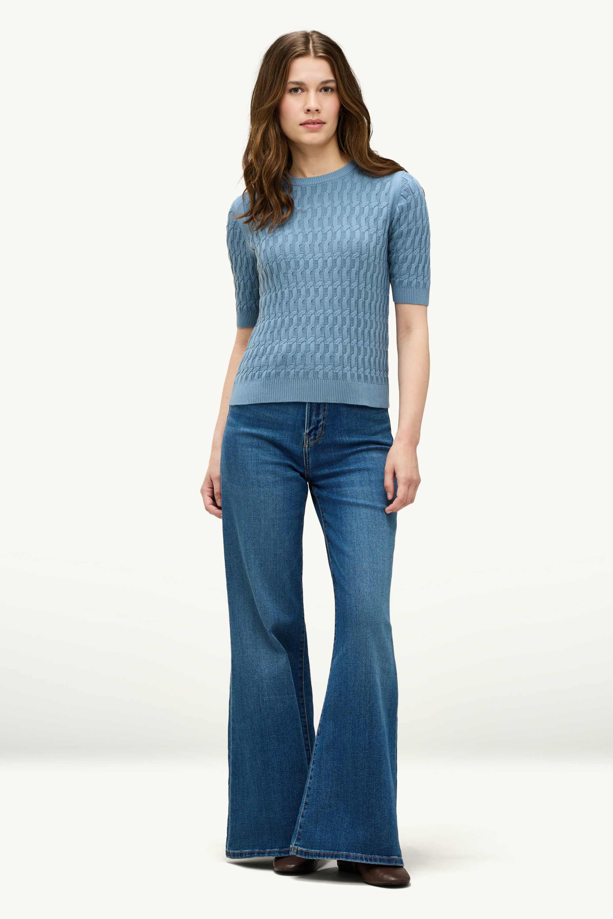 Knitted jumper - short sleeve - cable knit pattern blue