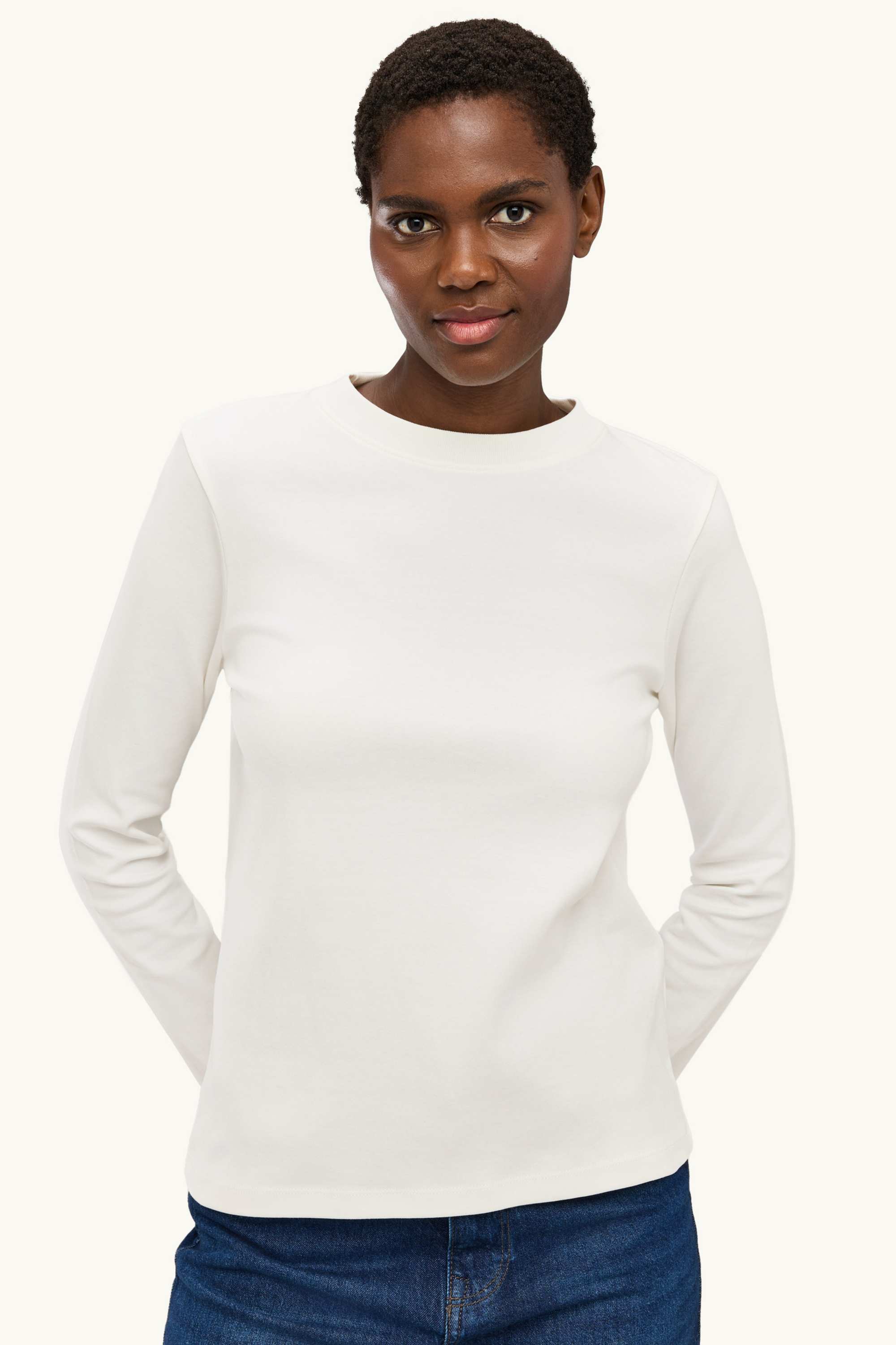 Long sleeve top- regular fit white
