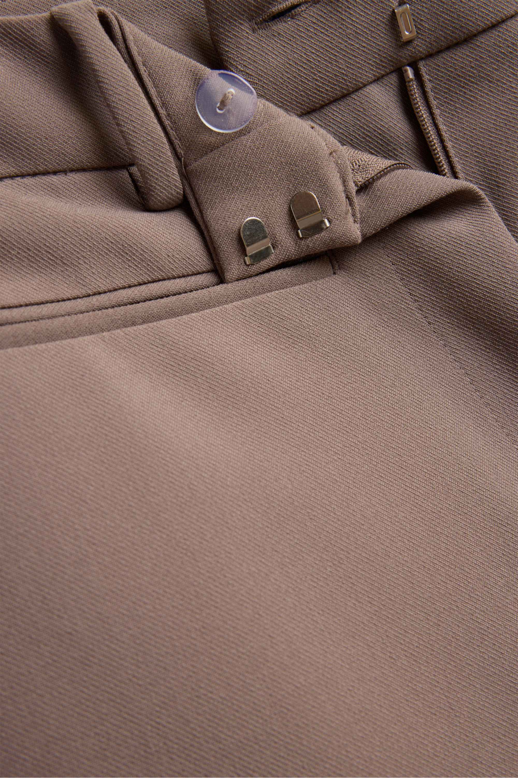 Cloth trousers - high waist - wide leg brown