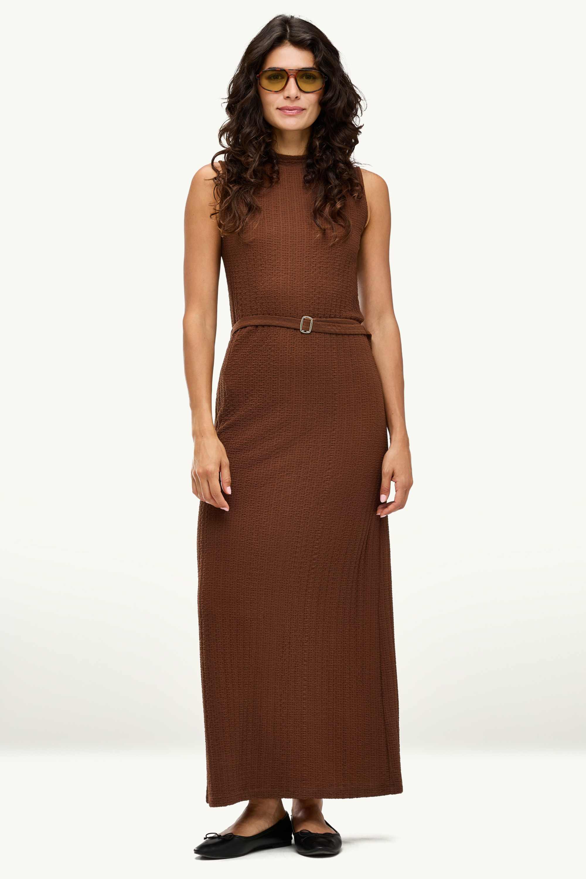 Dress with belt - straight fit brown
