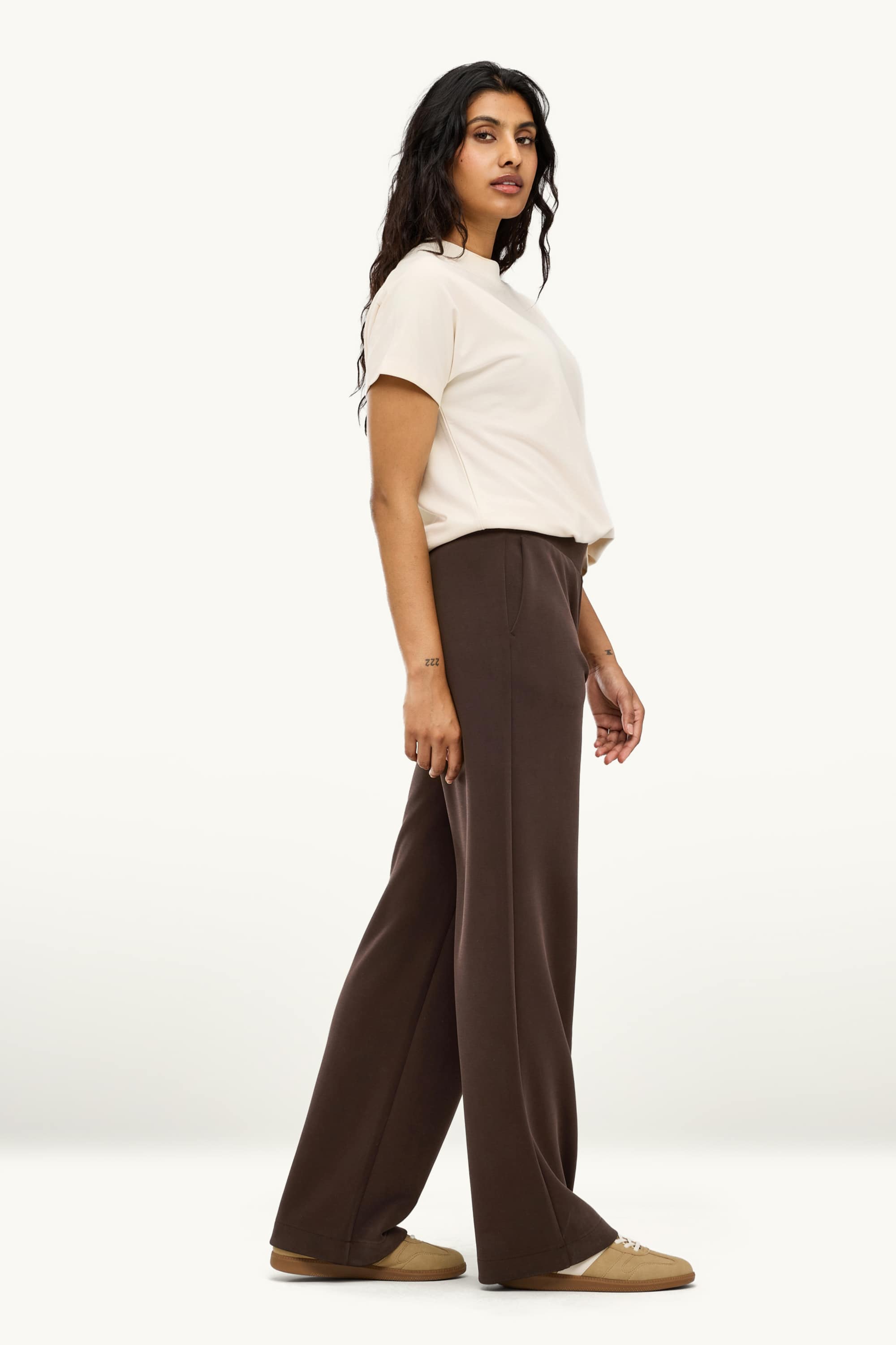 Joggers brown