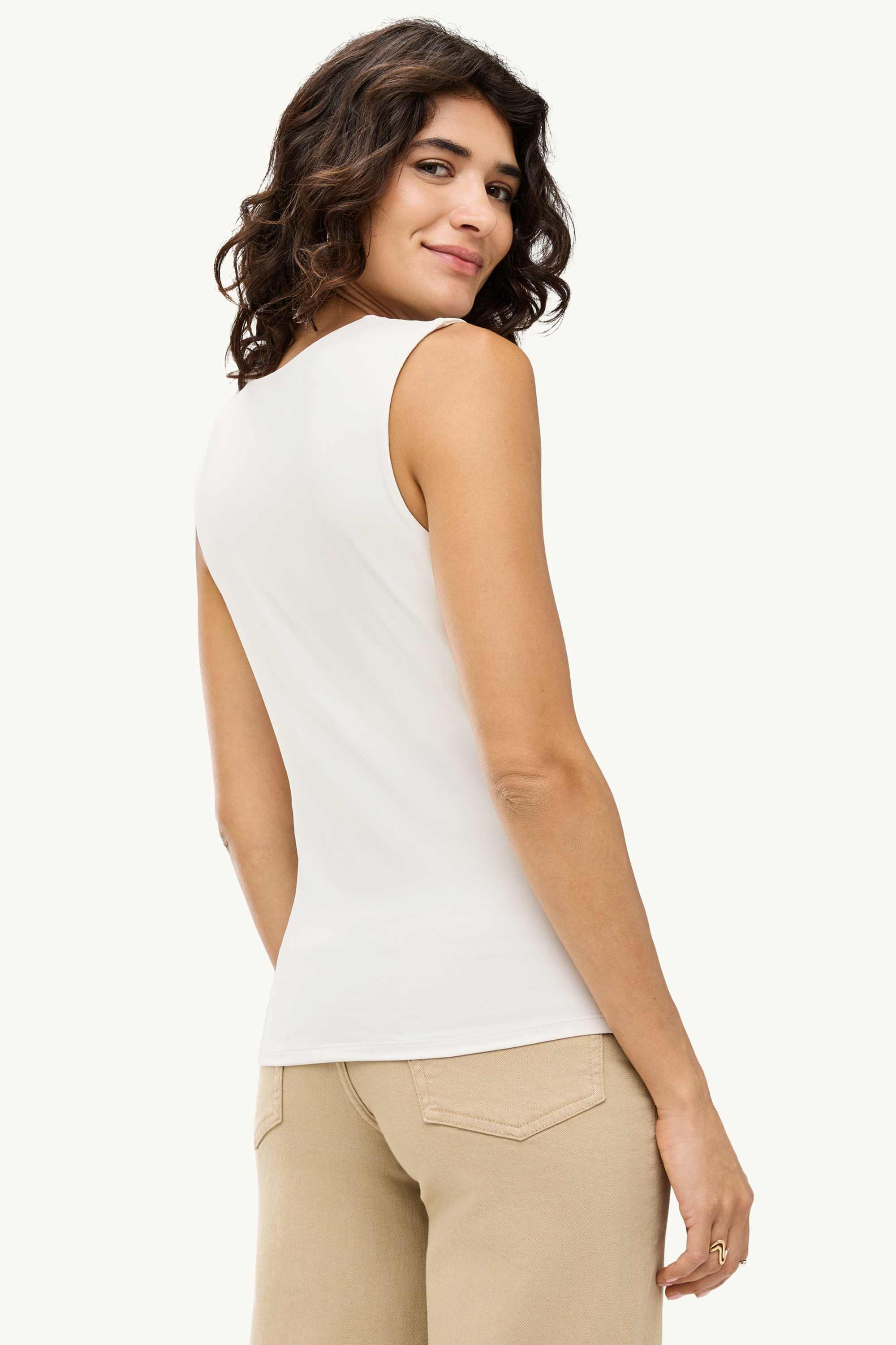 Top white