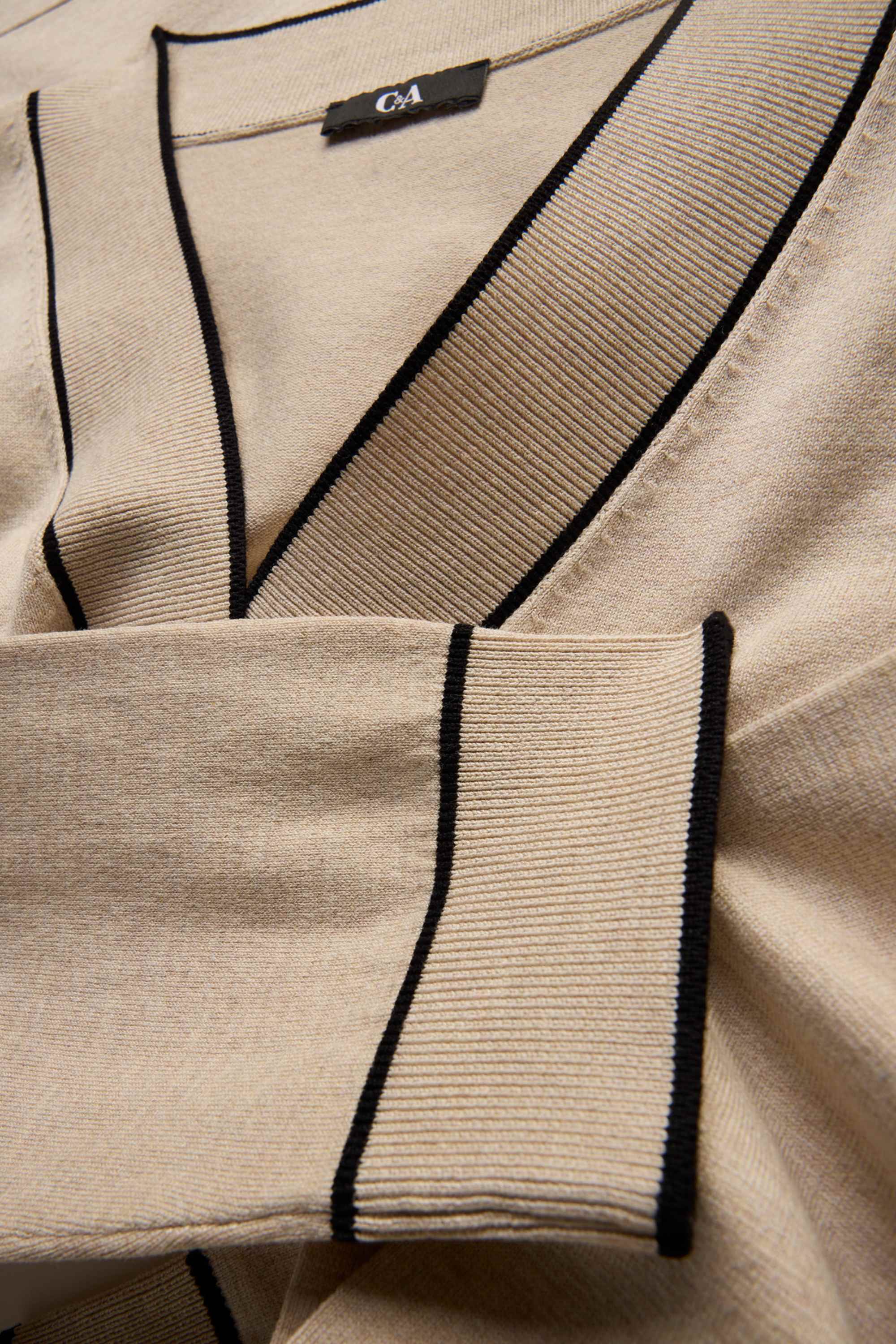 Cardigan beige