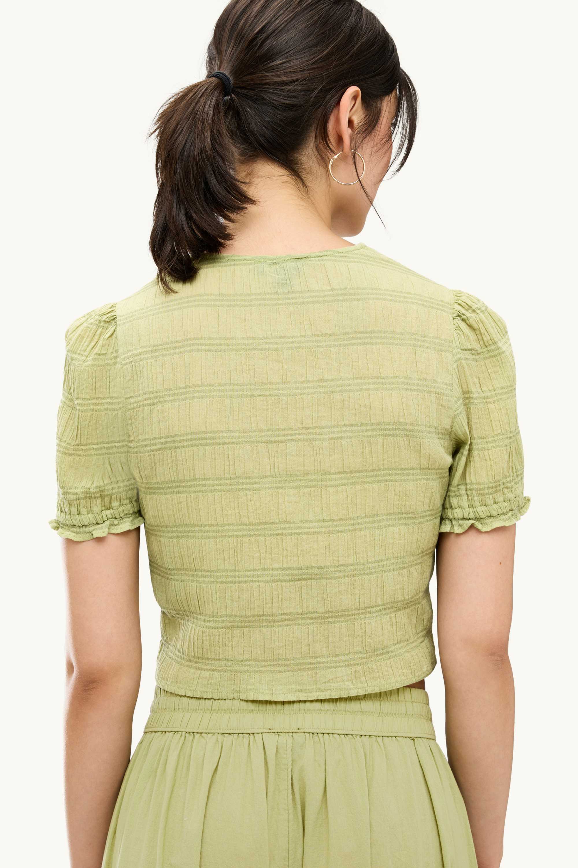 Cropped blouse - smocked light green