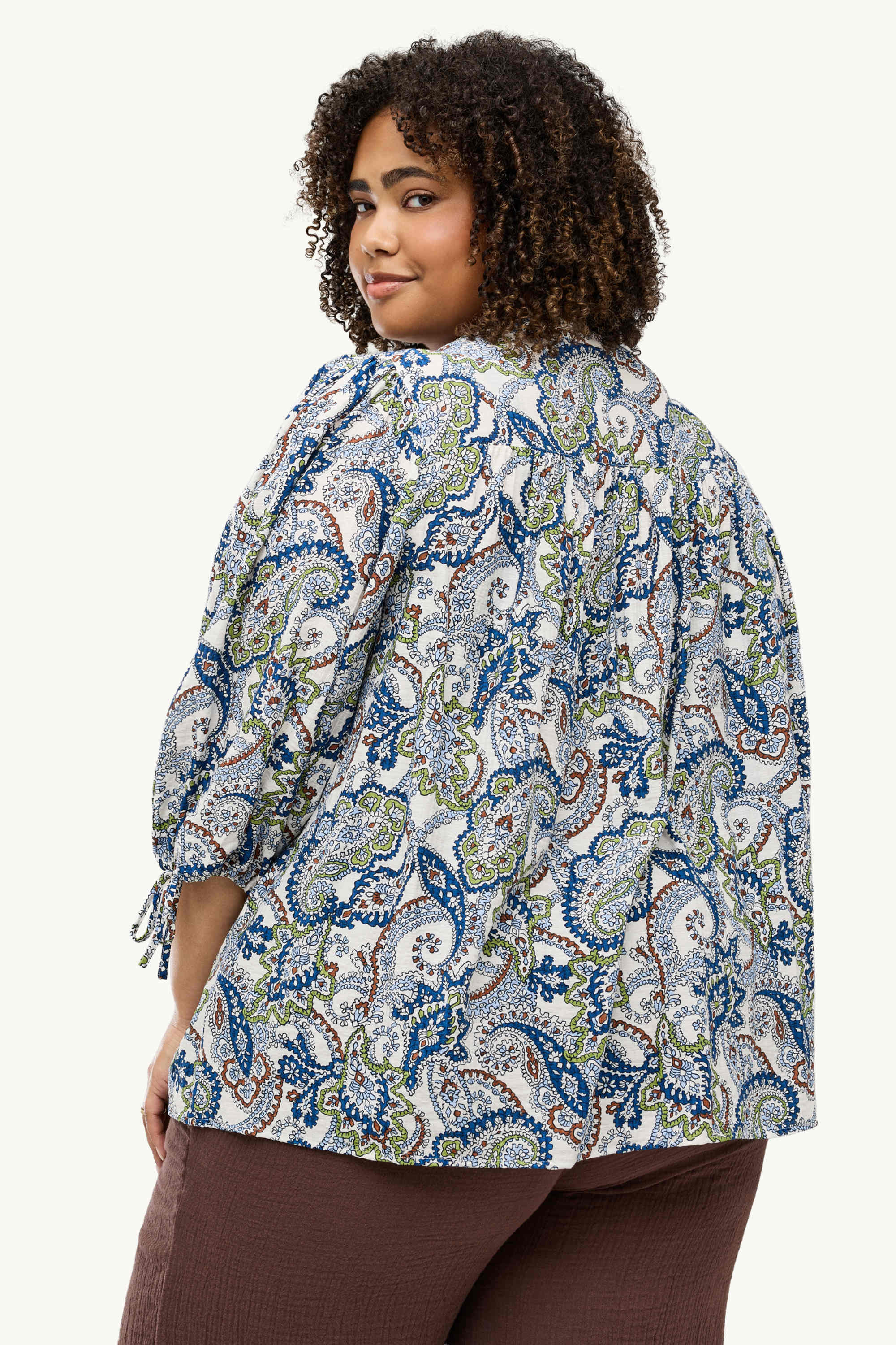 Blouse - patterned blue / white