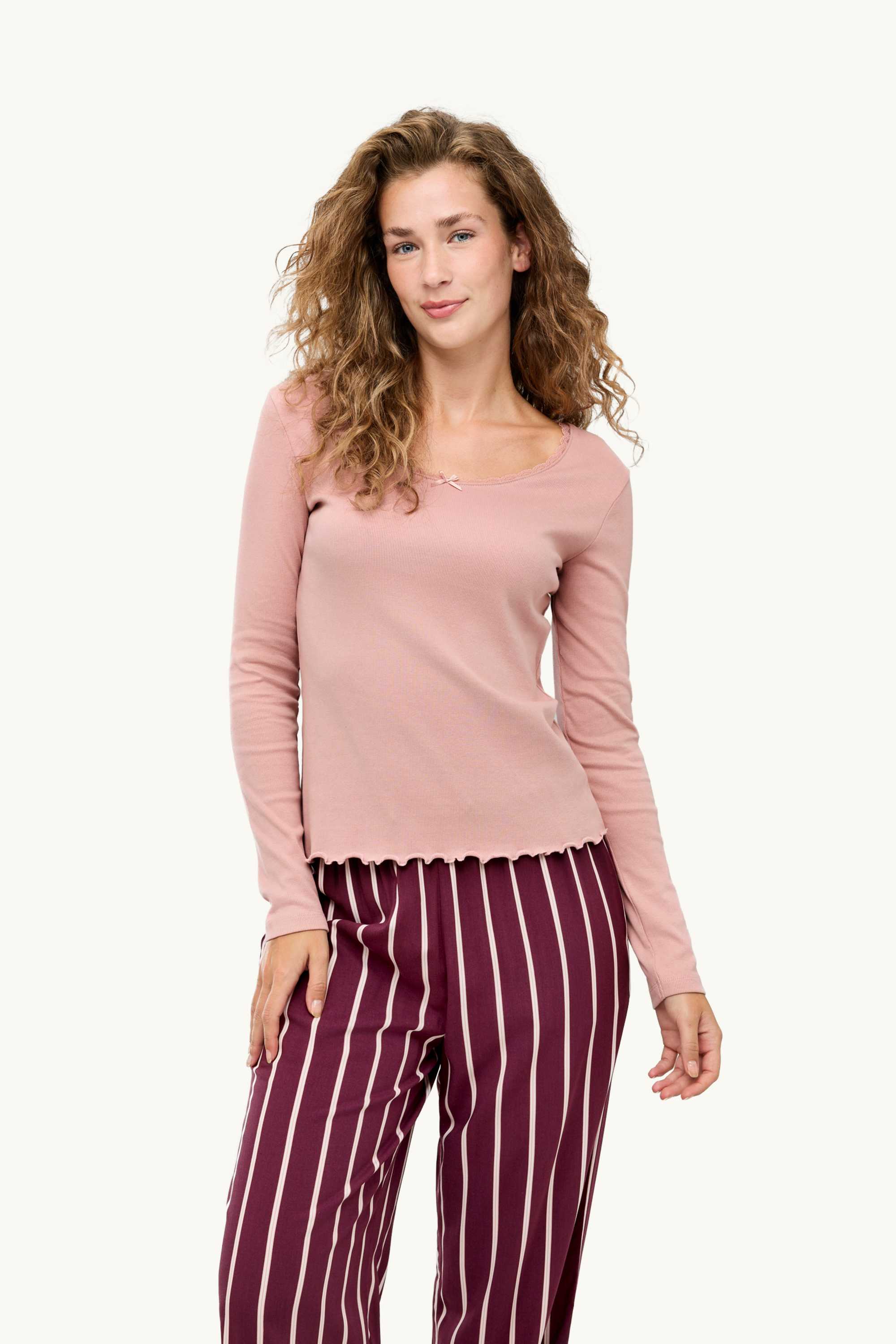Pyjamas pale pink