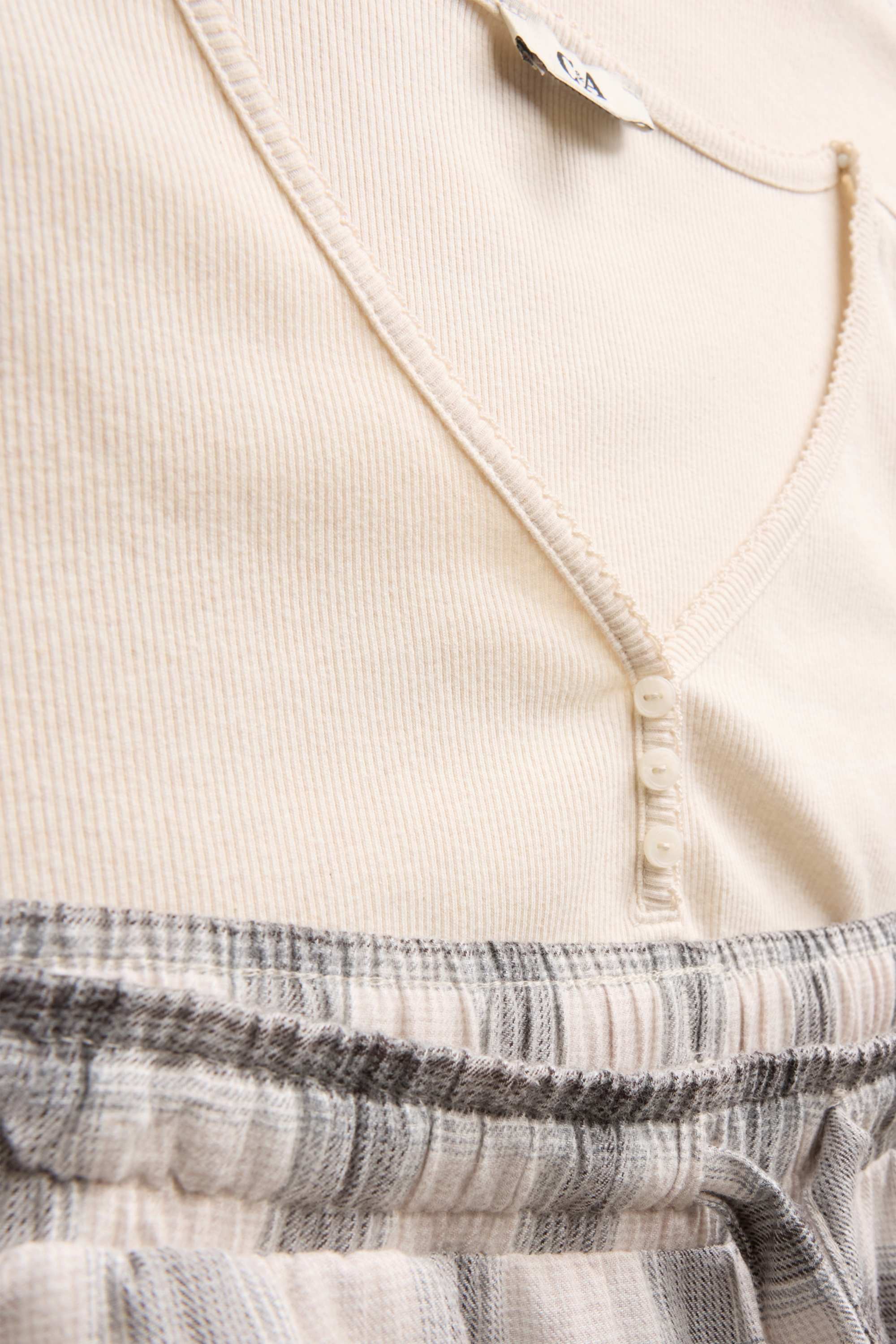 Pyjamas cremewhite