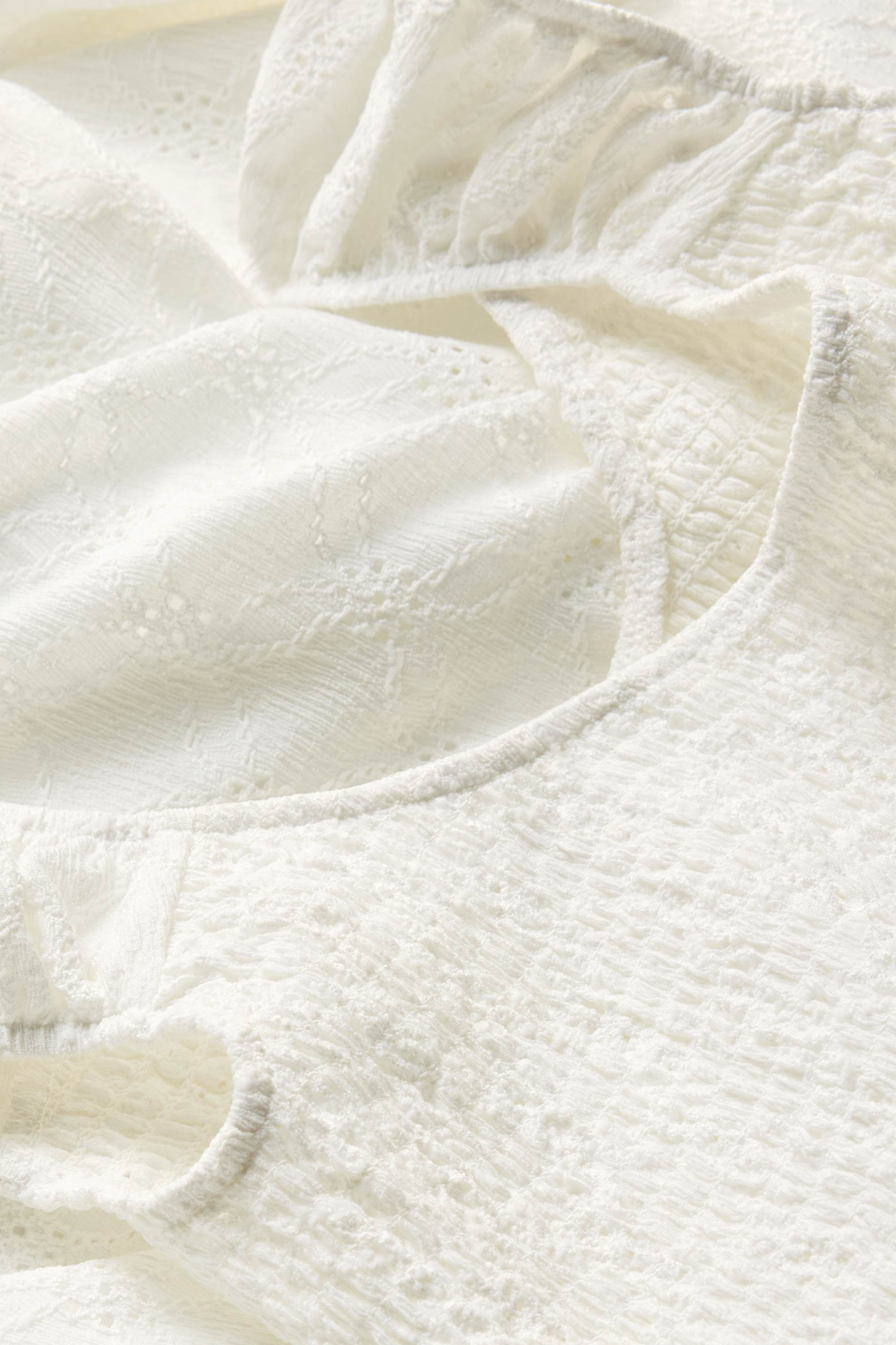 A-line dress - smocked white