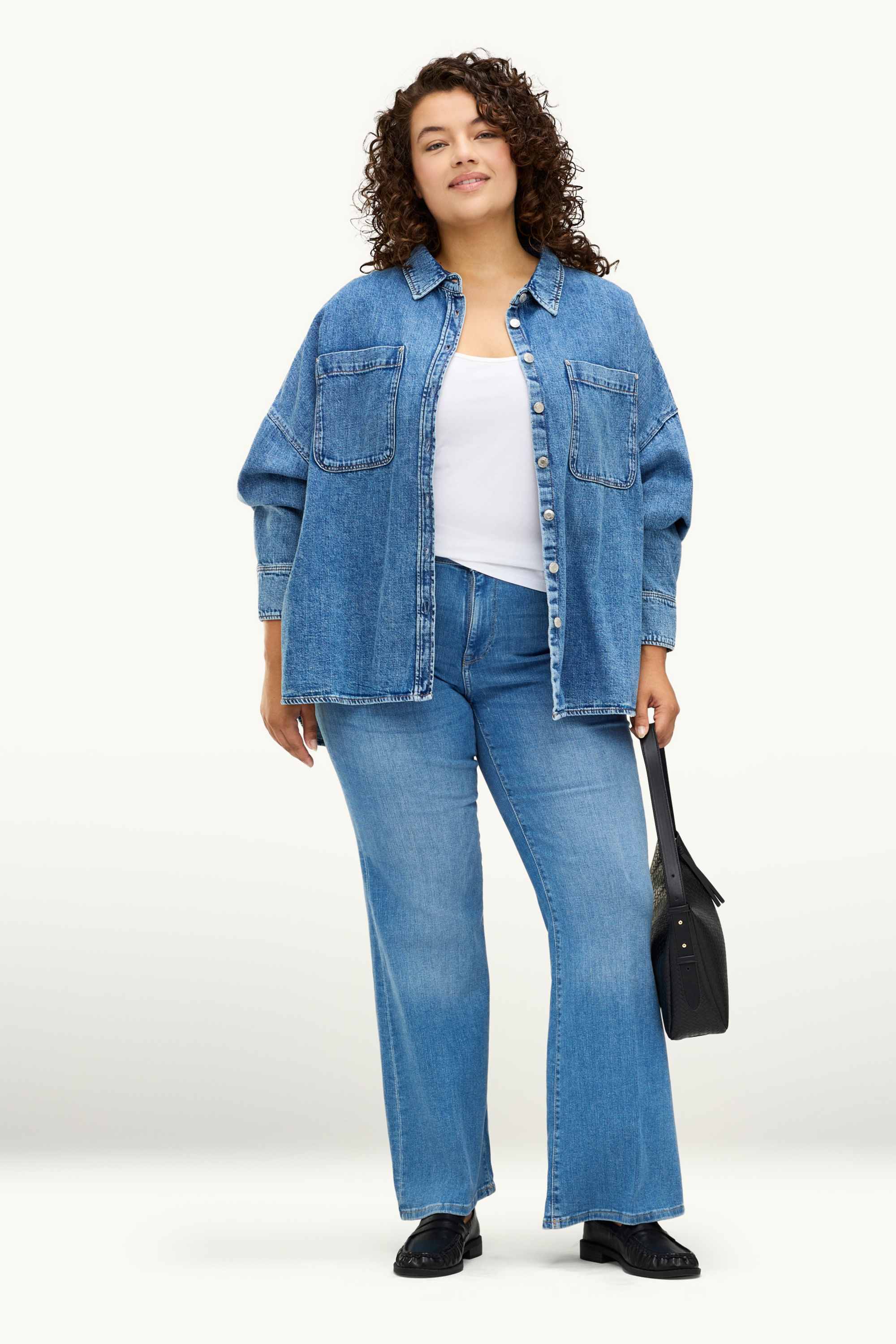 Flared jeans - mid-rise waist - LYCRA® blue denim