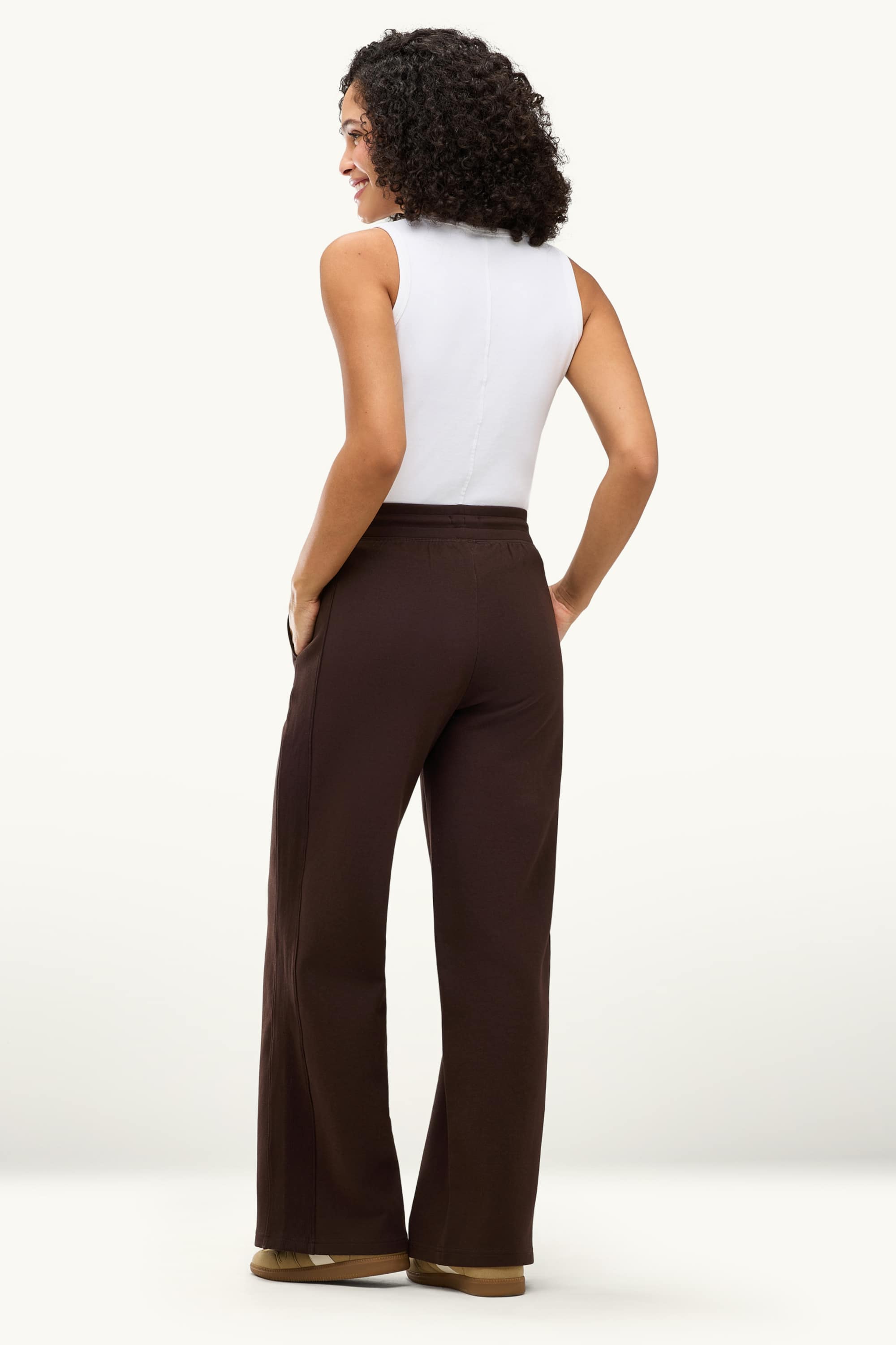 Joggers brown