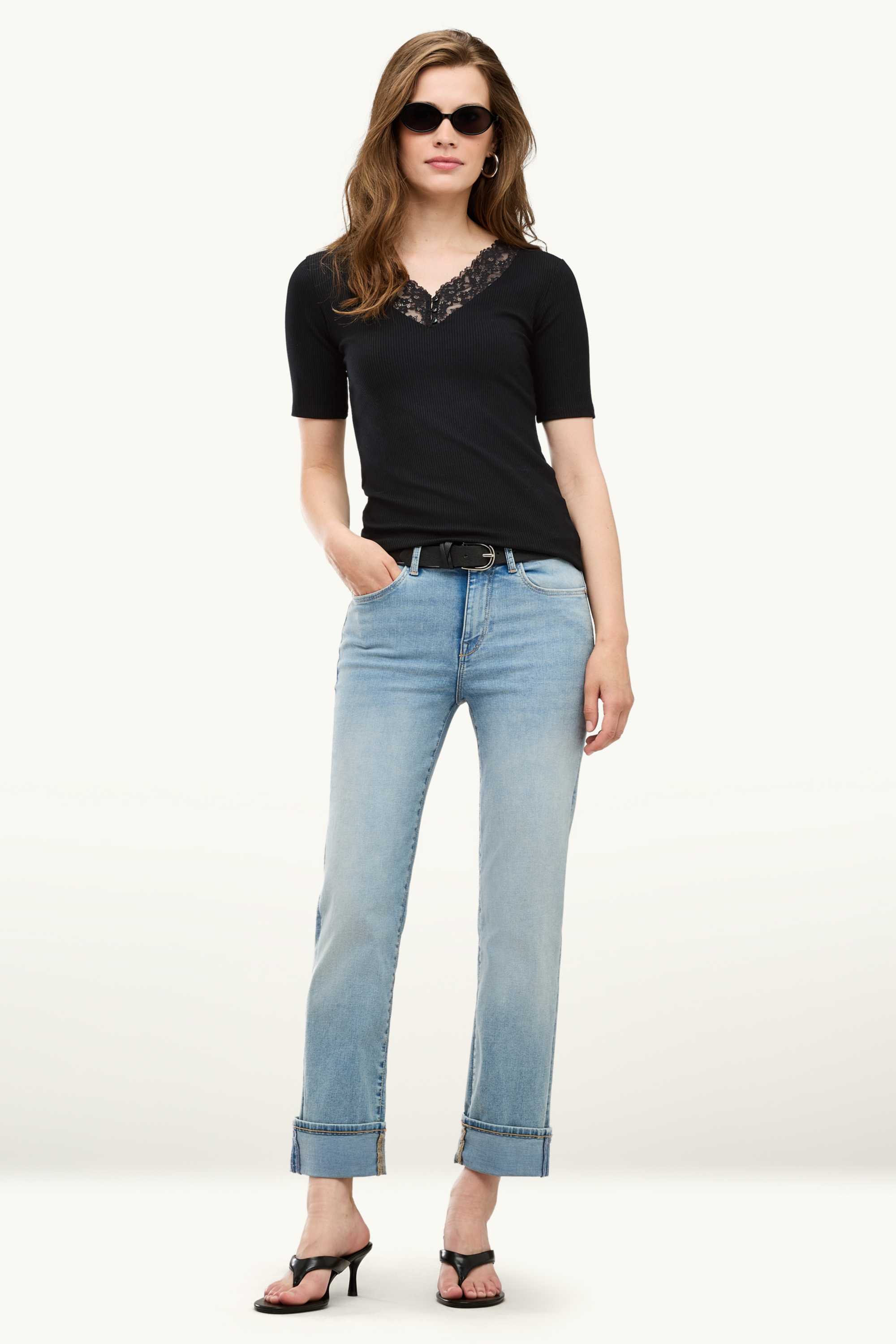 V-neck T-shirt - regular fit - ribbed black