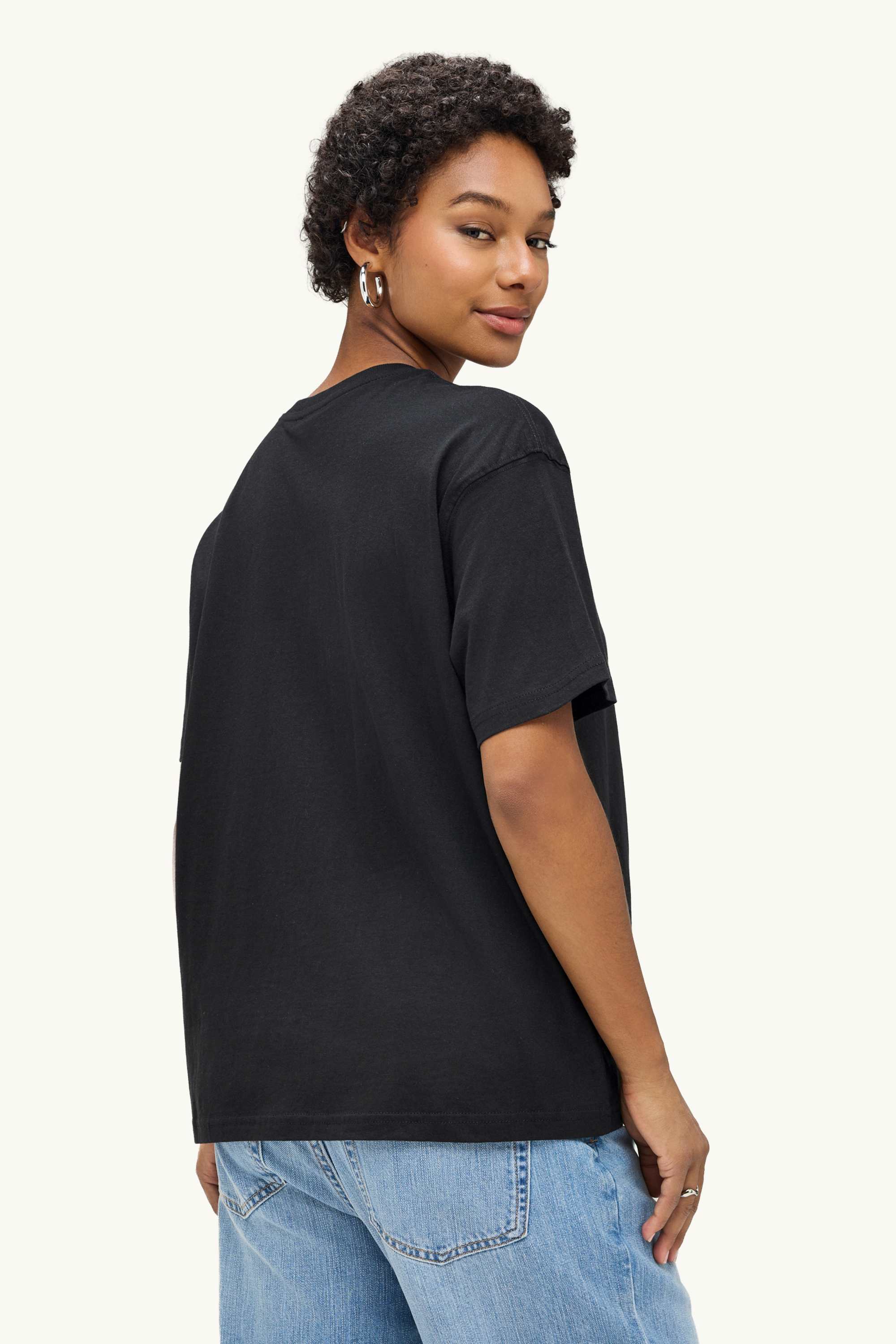 T-shirt - oversized black