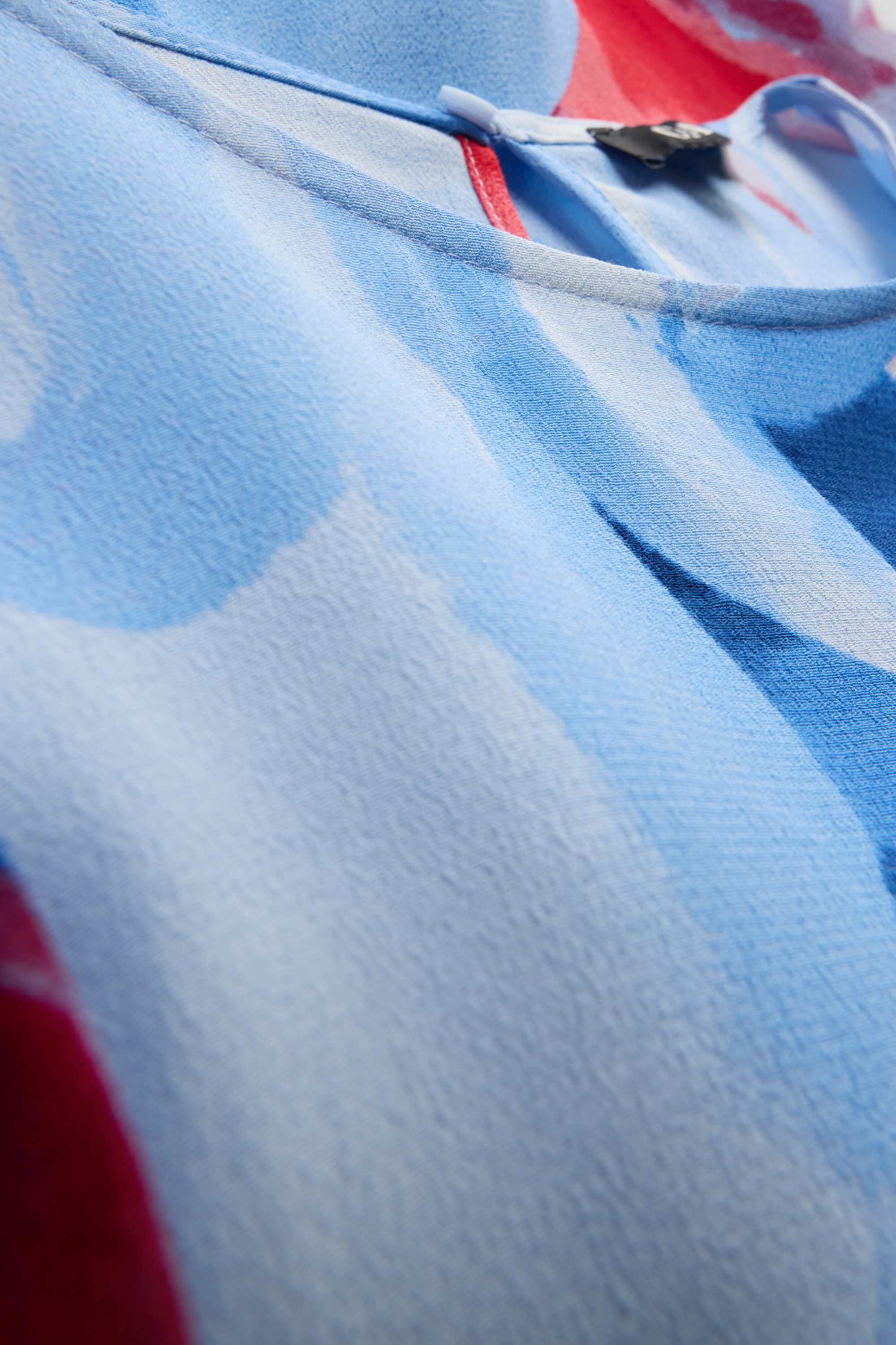 Blouse - patterned white / blue