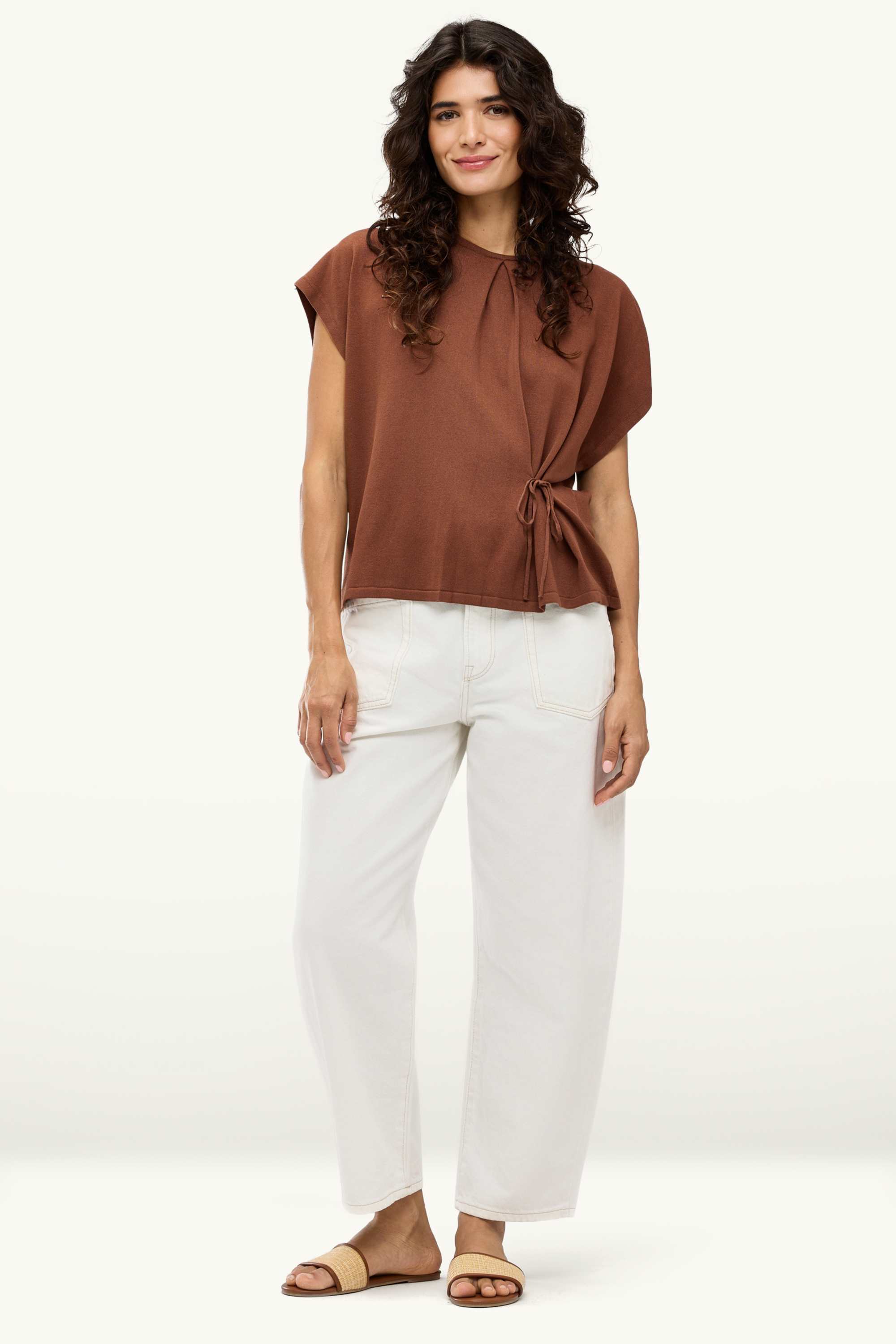 Knitted jumper - short sleeve light brown