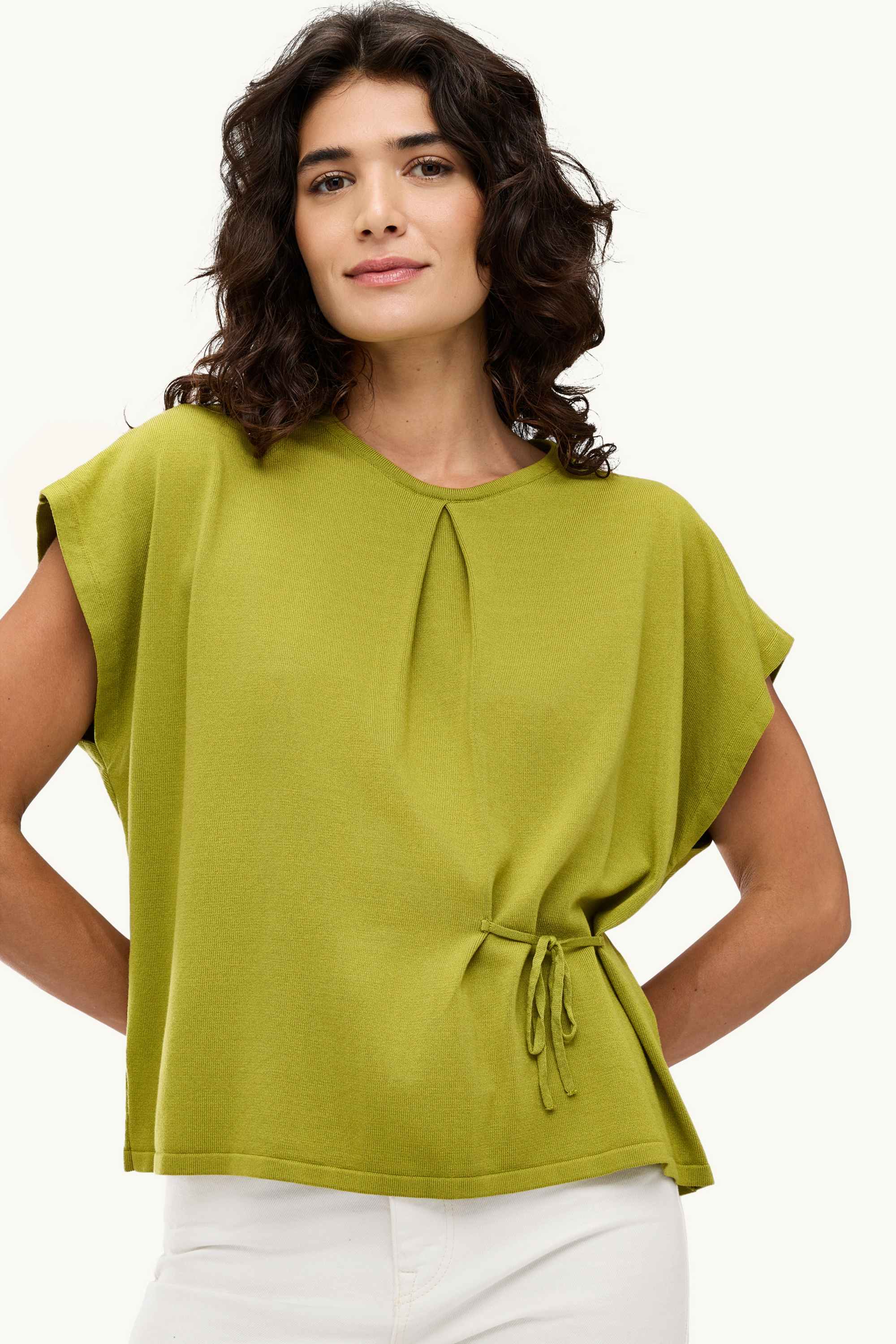 Knitted jumper - short sleeve green