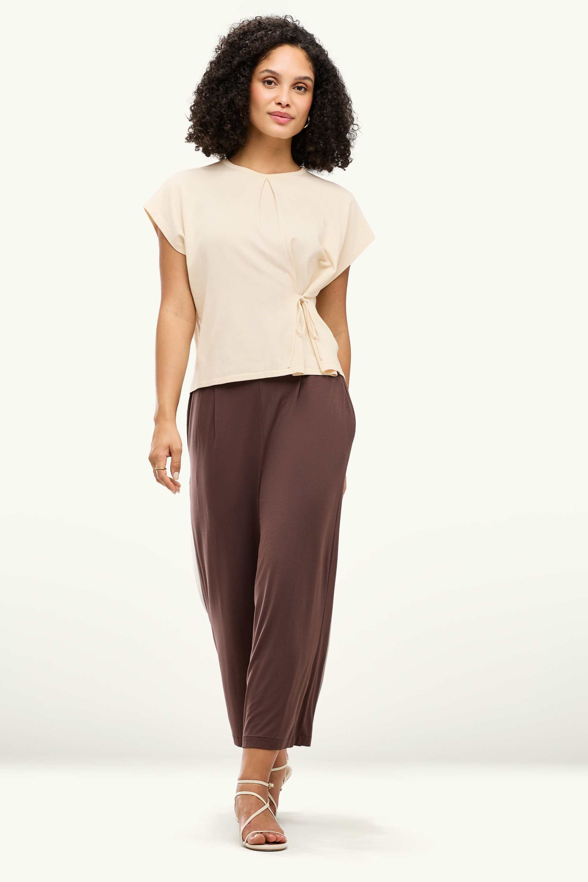 Knitted jumper - short sleeve light beige