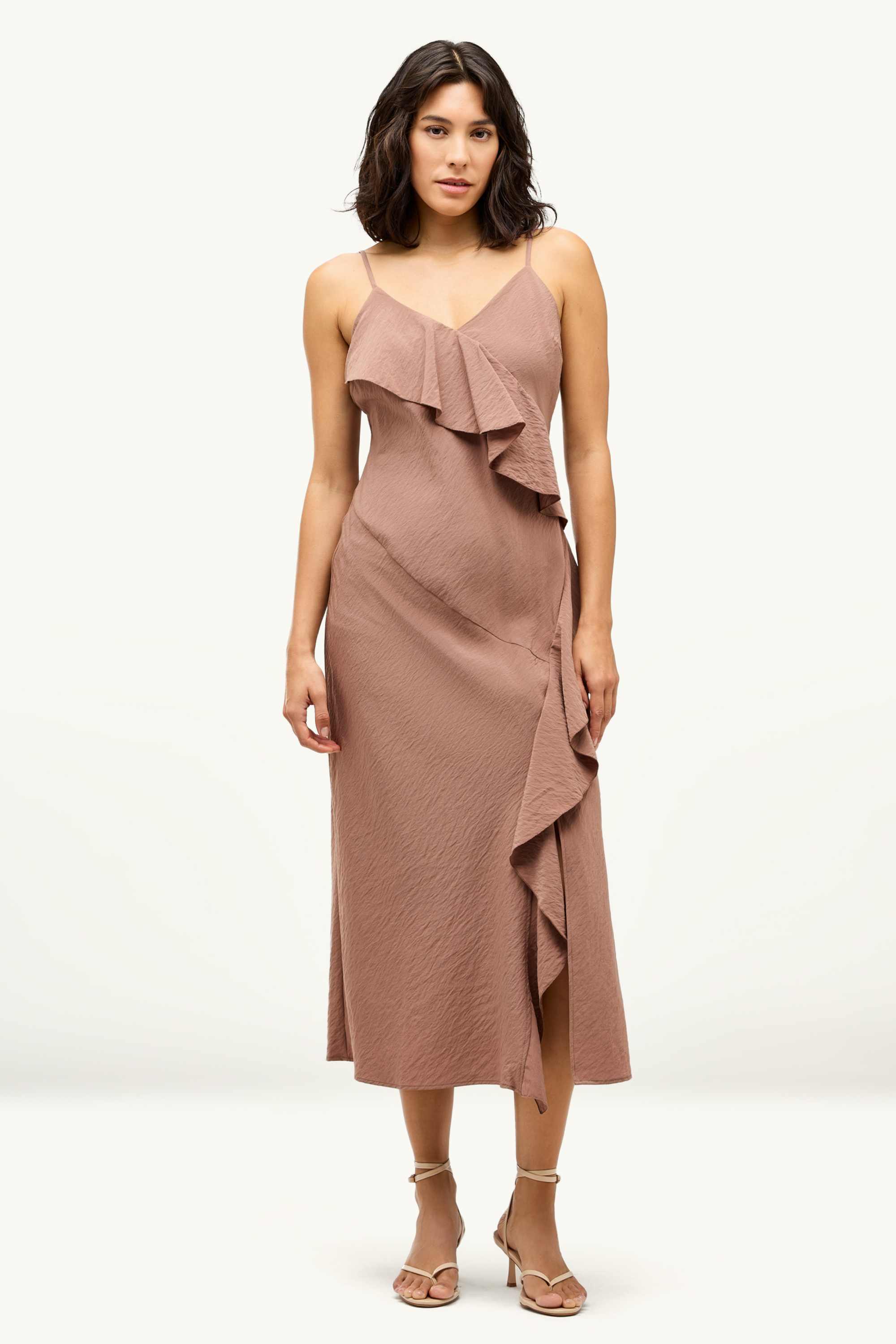 Fit & flare V-neck dress light brown