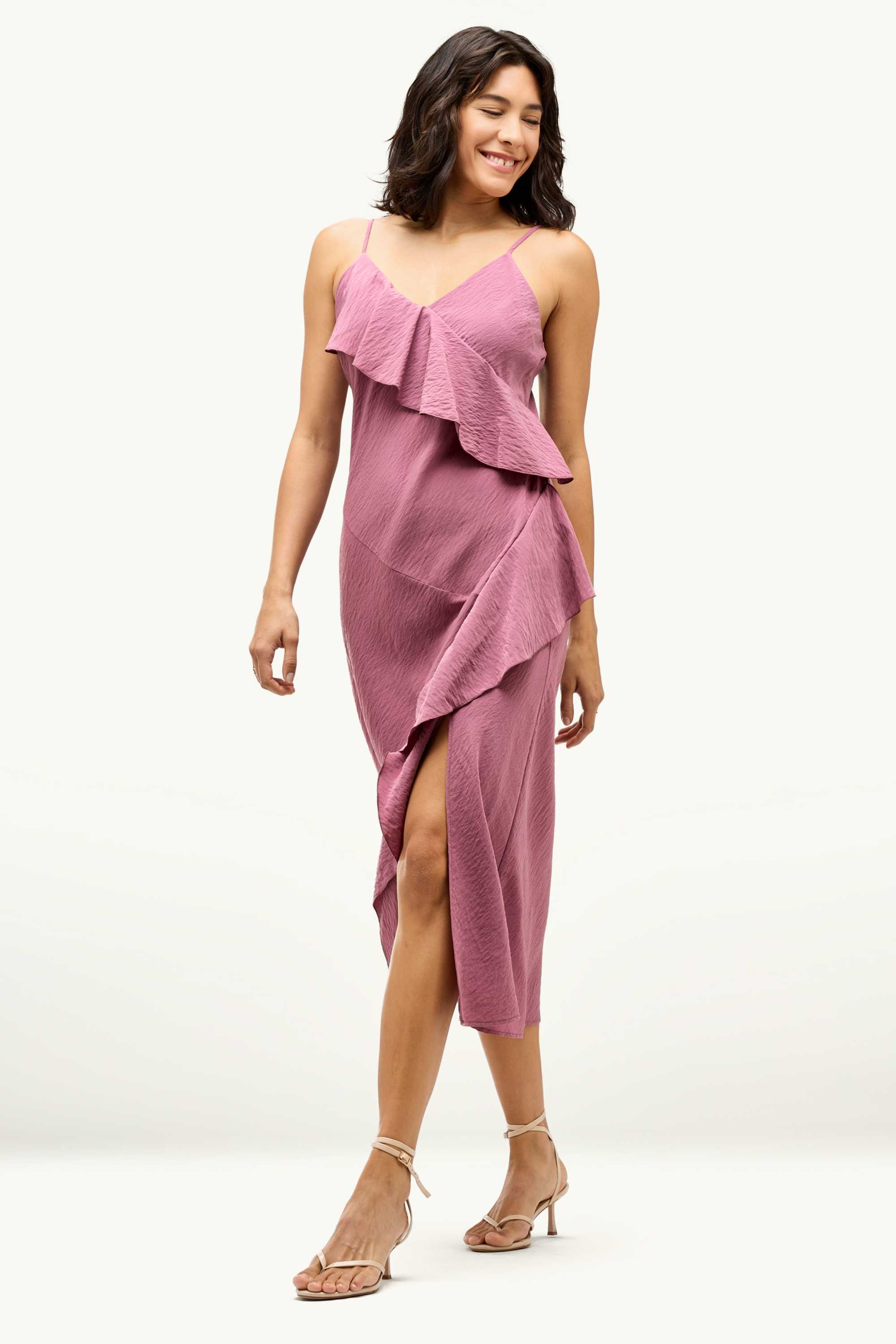 Fit & flare V-neck dress purple