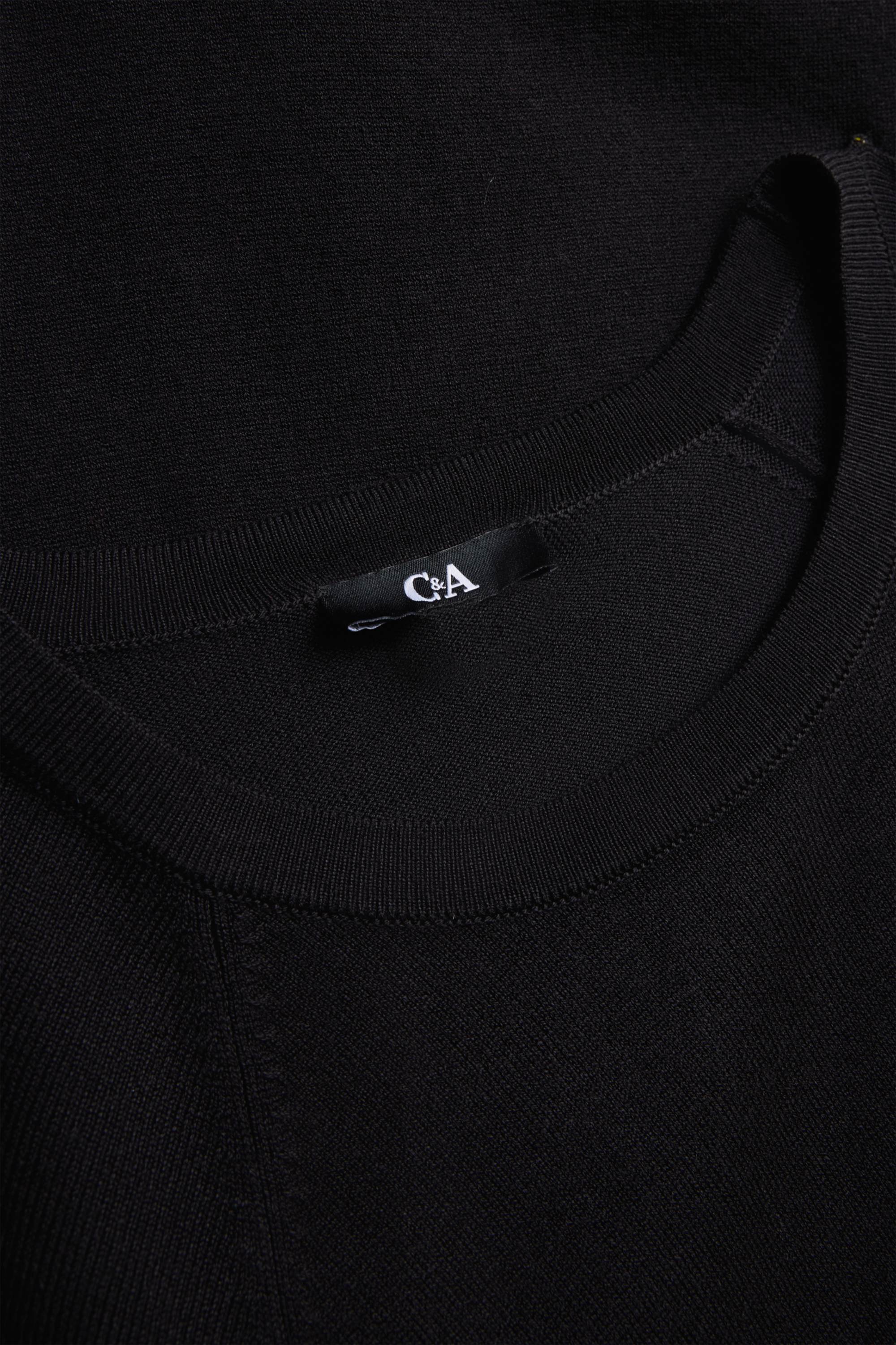 Knitted dress - straight fit black