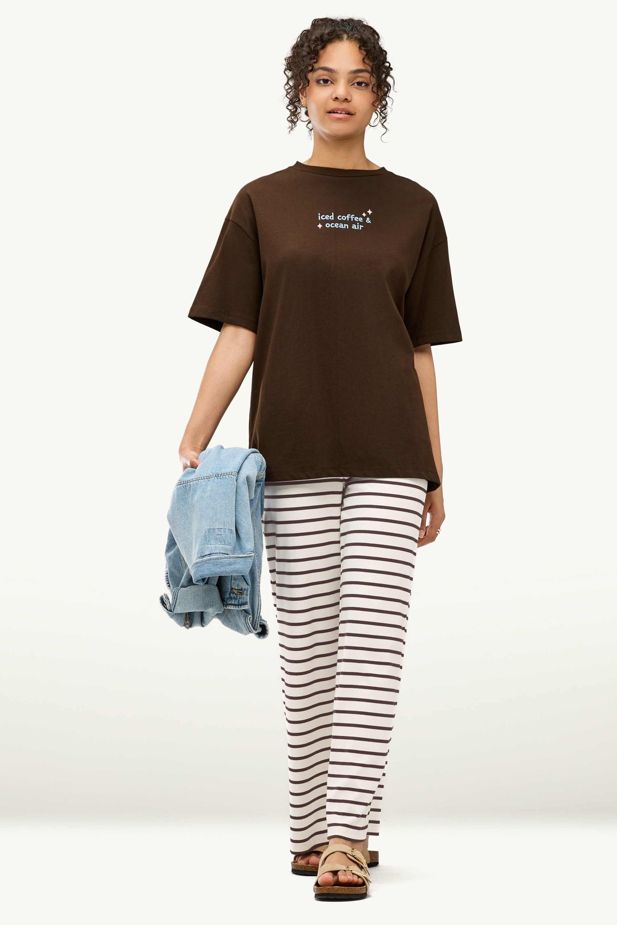 Knitted trousers - mid-rise waist - wide leg - striped brown / cremewhite