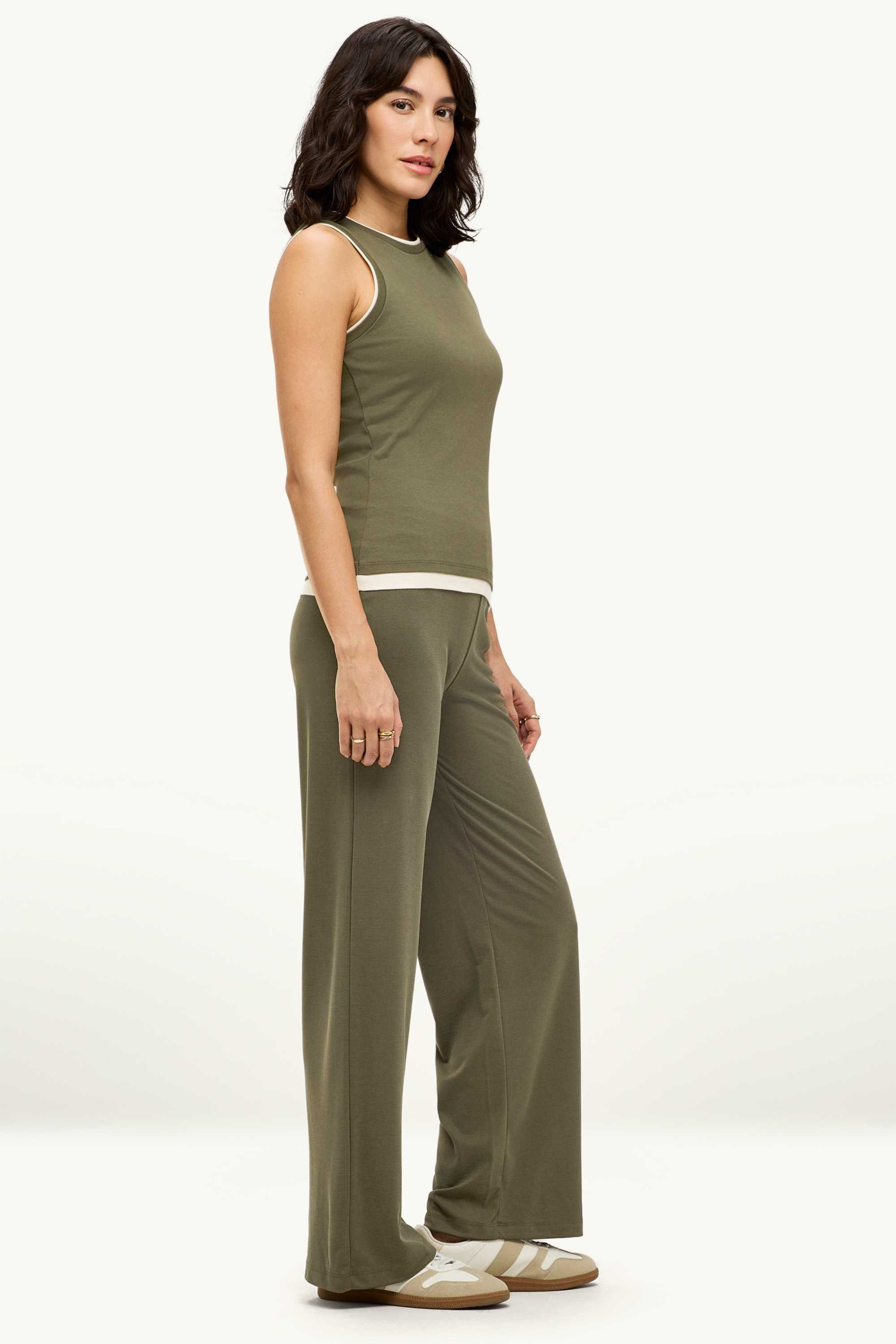 Cloth trousers - mid-rise waist - palazzo khaki