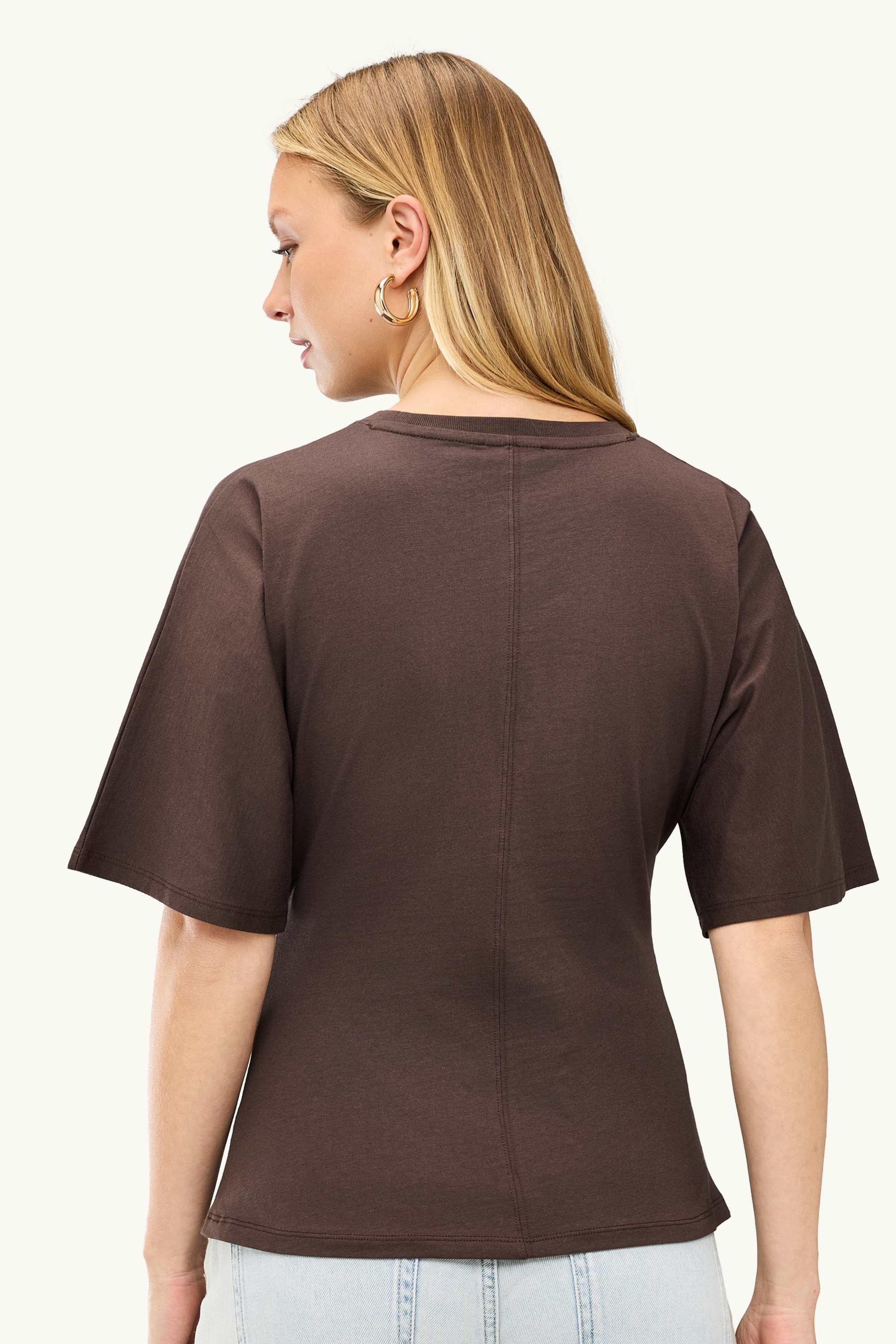 T-shirt - slim fit brown