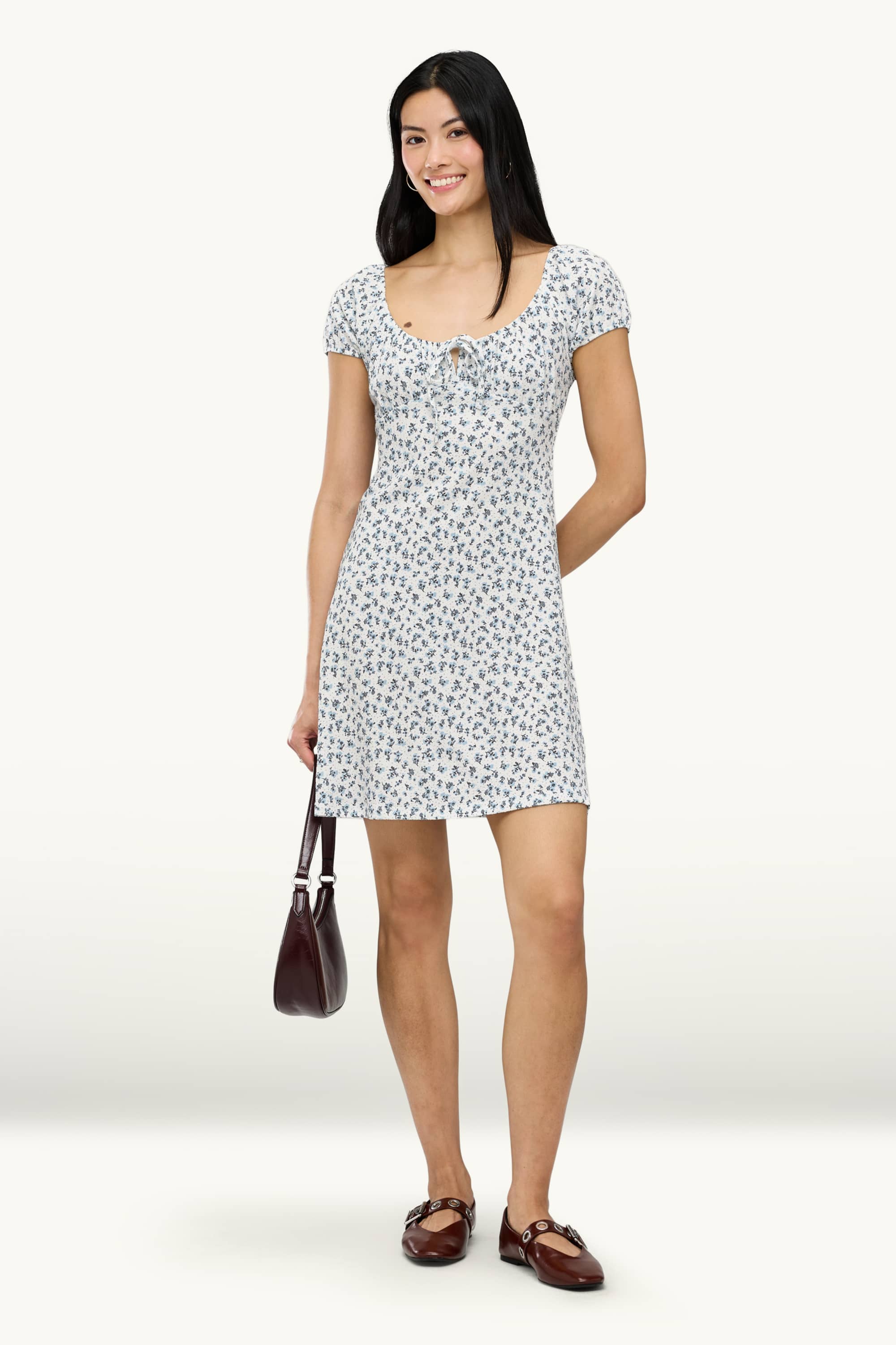 A-line dress - floral white / blue