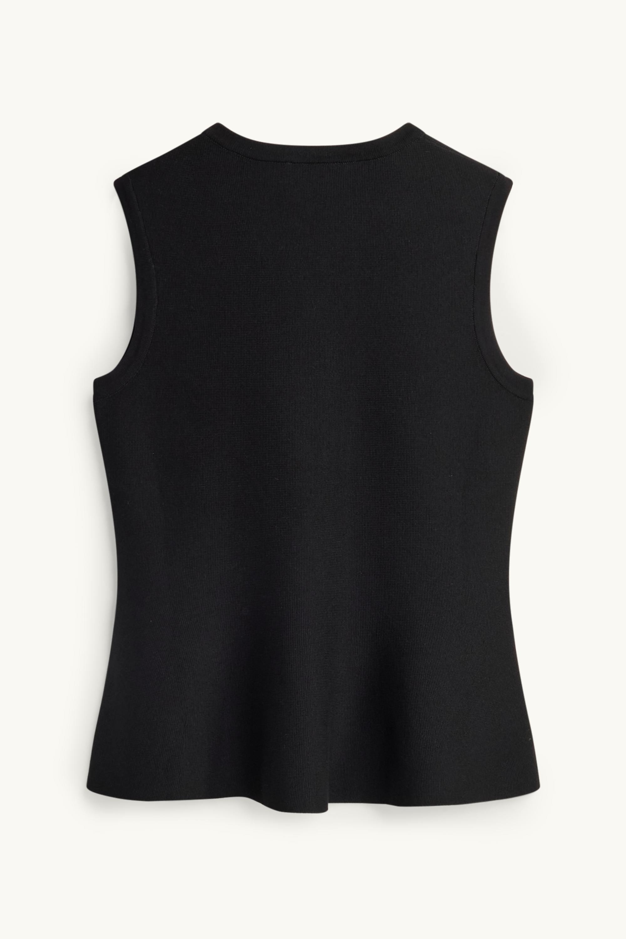 Knitted waistcoat black