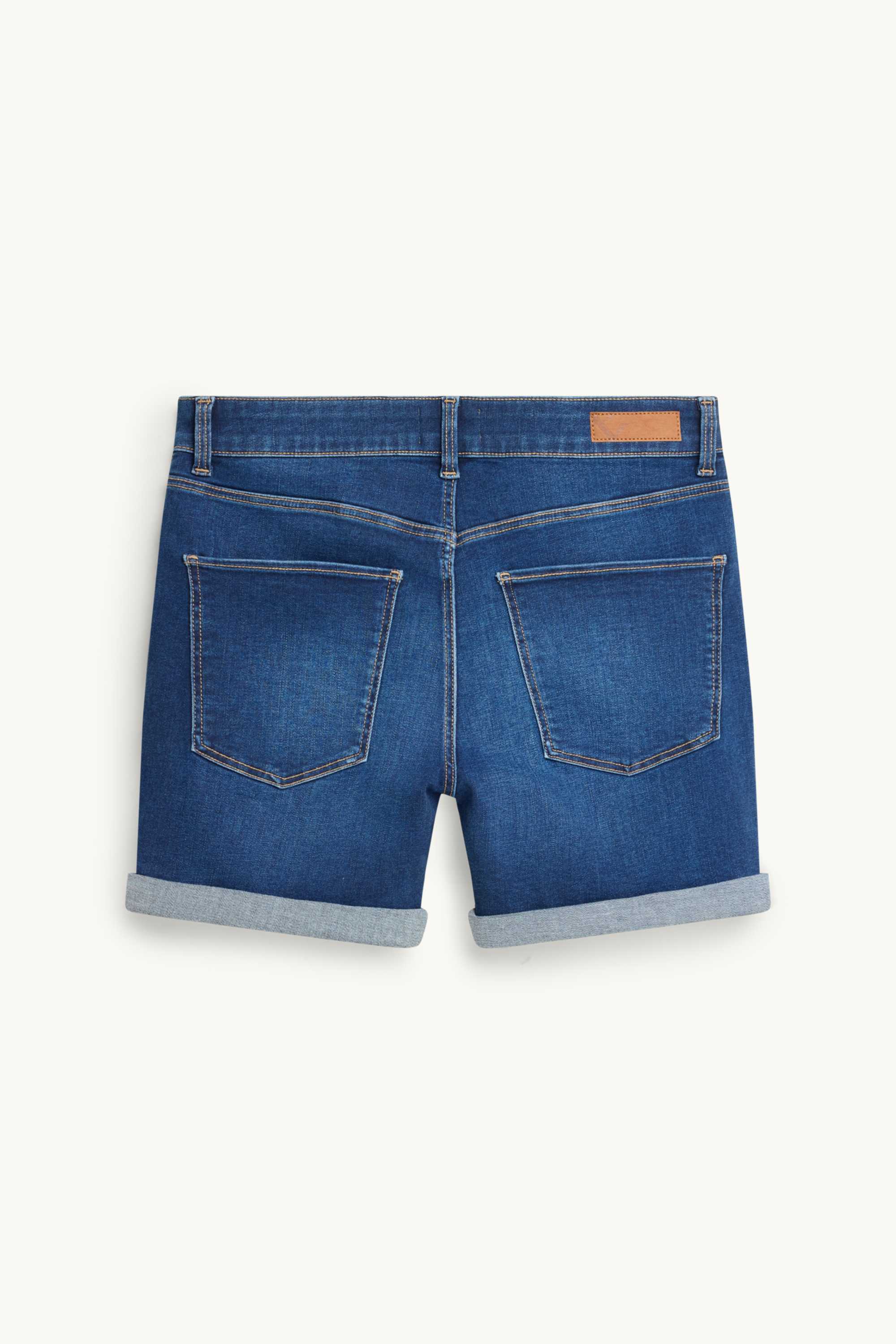 Denim shorts - mid-rise waist blue denim