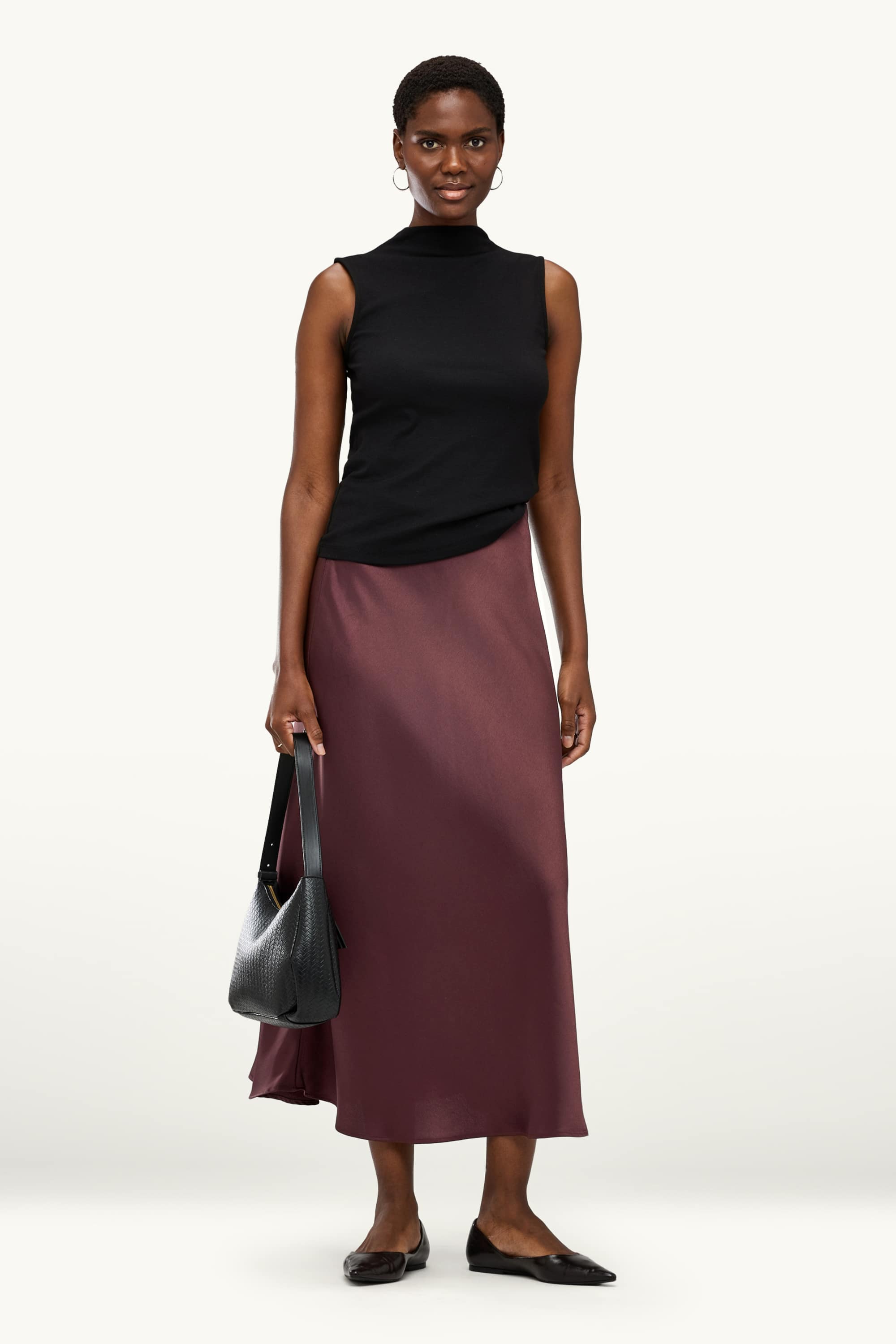 Satin skirt bordeaux