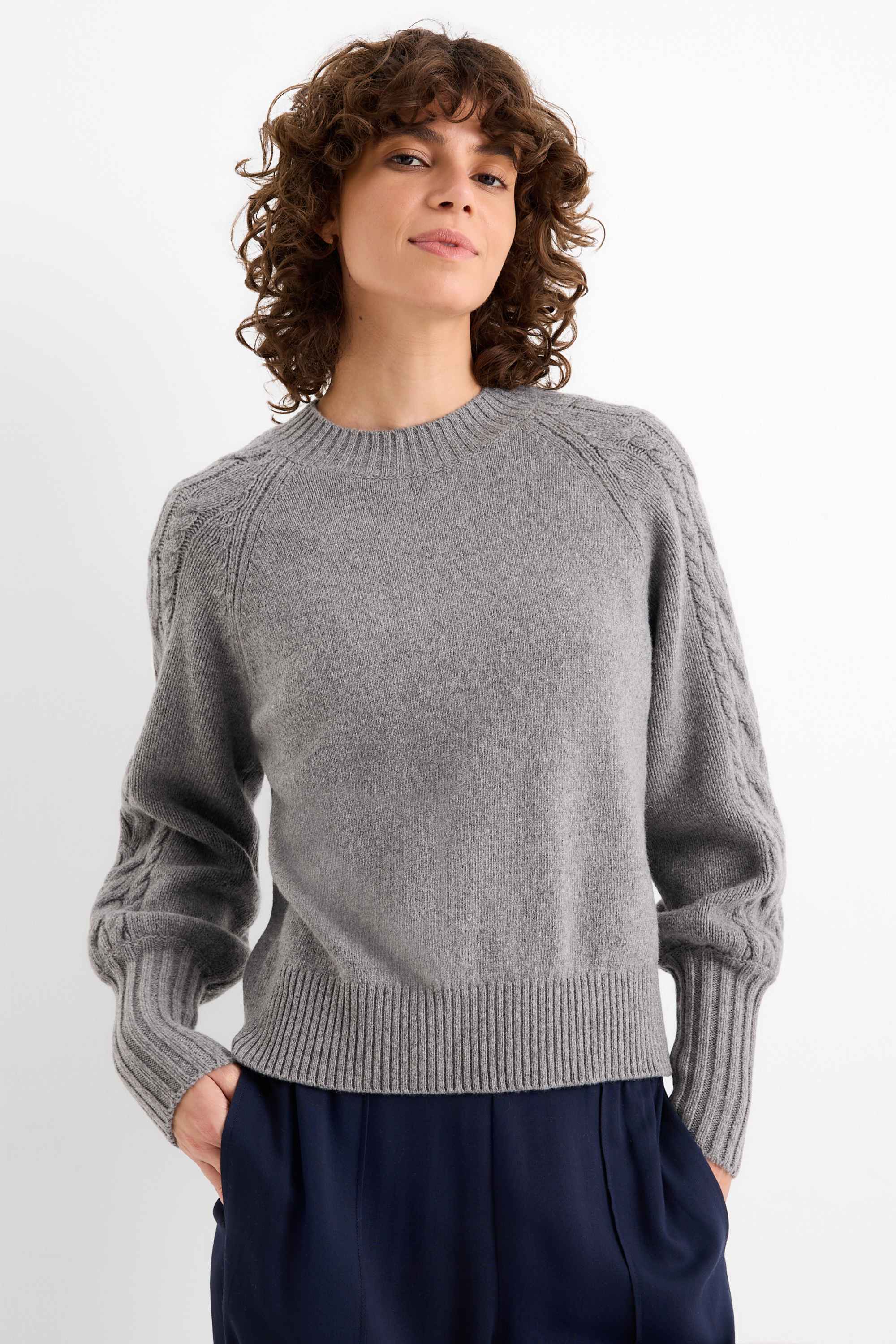 Cashmere jumper gray