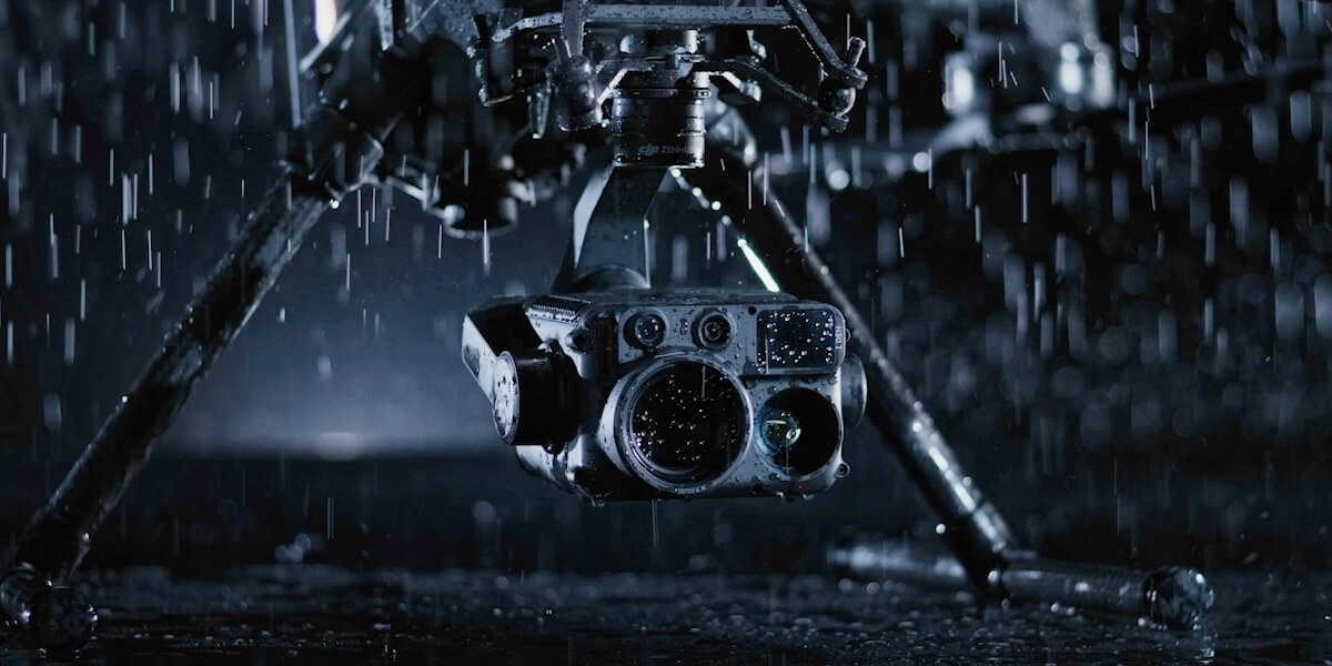Cargo drone operating in challenging terrain
