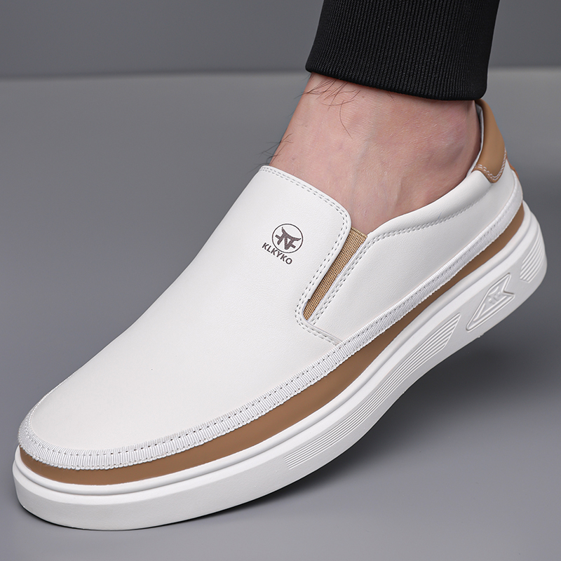 Herrenschuhe aus bedrucktem Kalbsleder