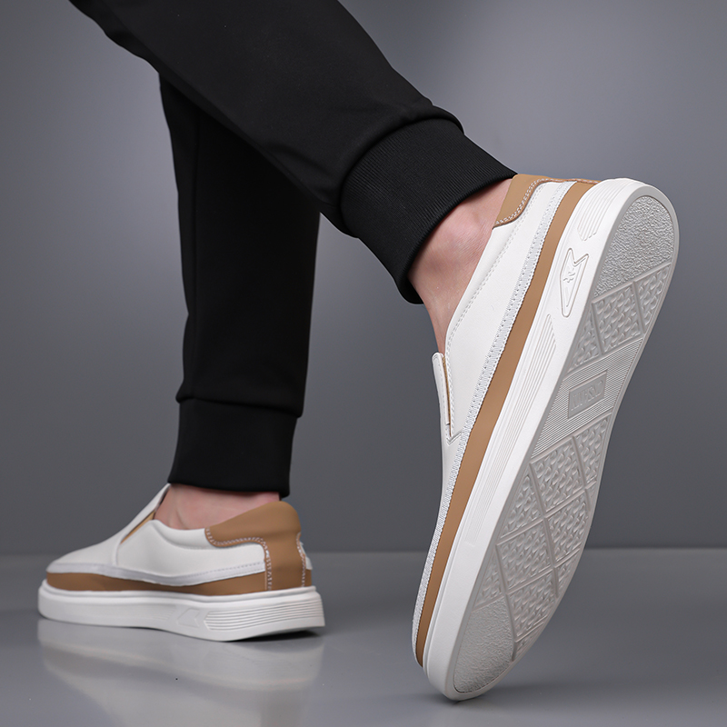 Herrenschuhe aus bedrucktem Kalbsleder