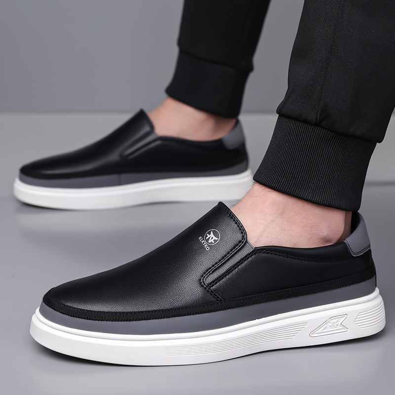 Herrenschuhe aus bedrucktem Kalbsleder