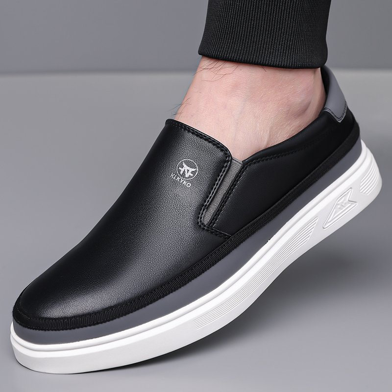 Herrenschuhe aus bedrucktem Kalbsleder