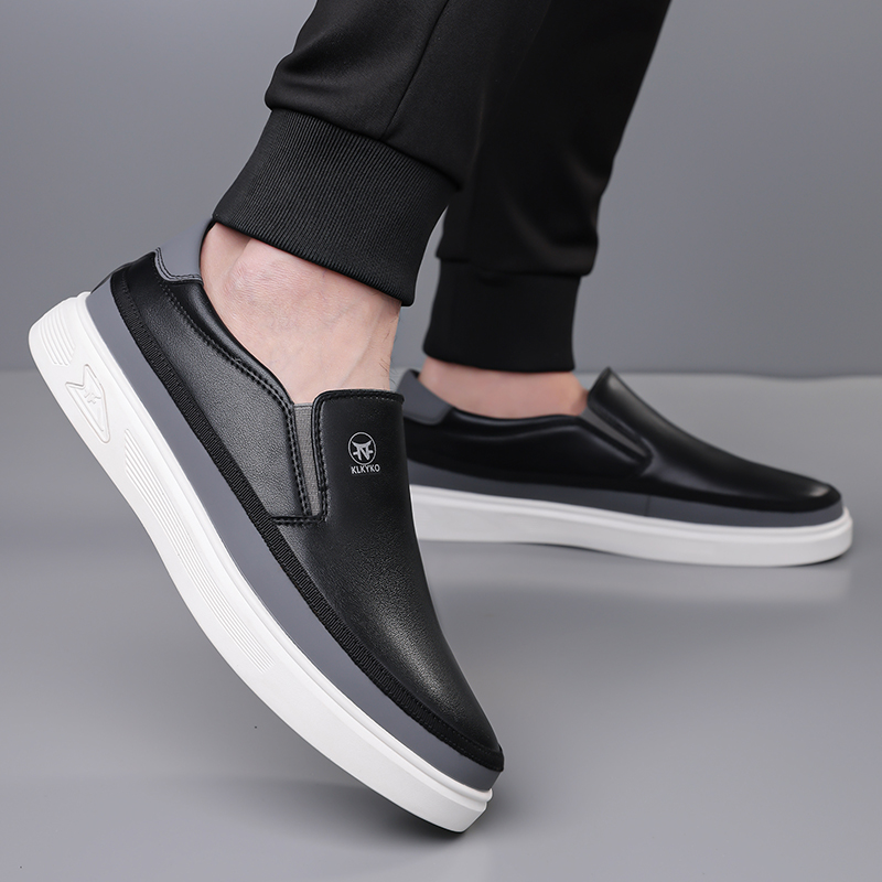 Herrenschuhe aus bedrucktem Kalbsleder