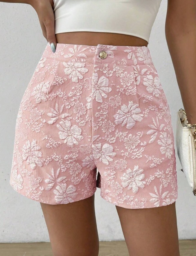 Shorts aus hochgeschnittenem Jacquardstoff, weite Hose mit 3D-geprägtem Blumenmuster