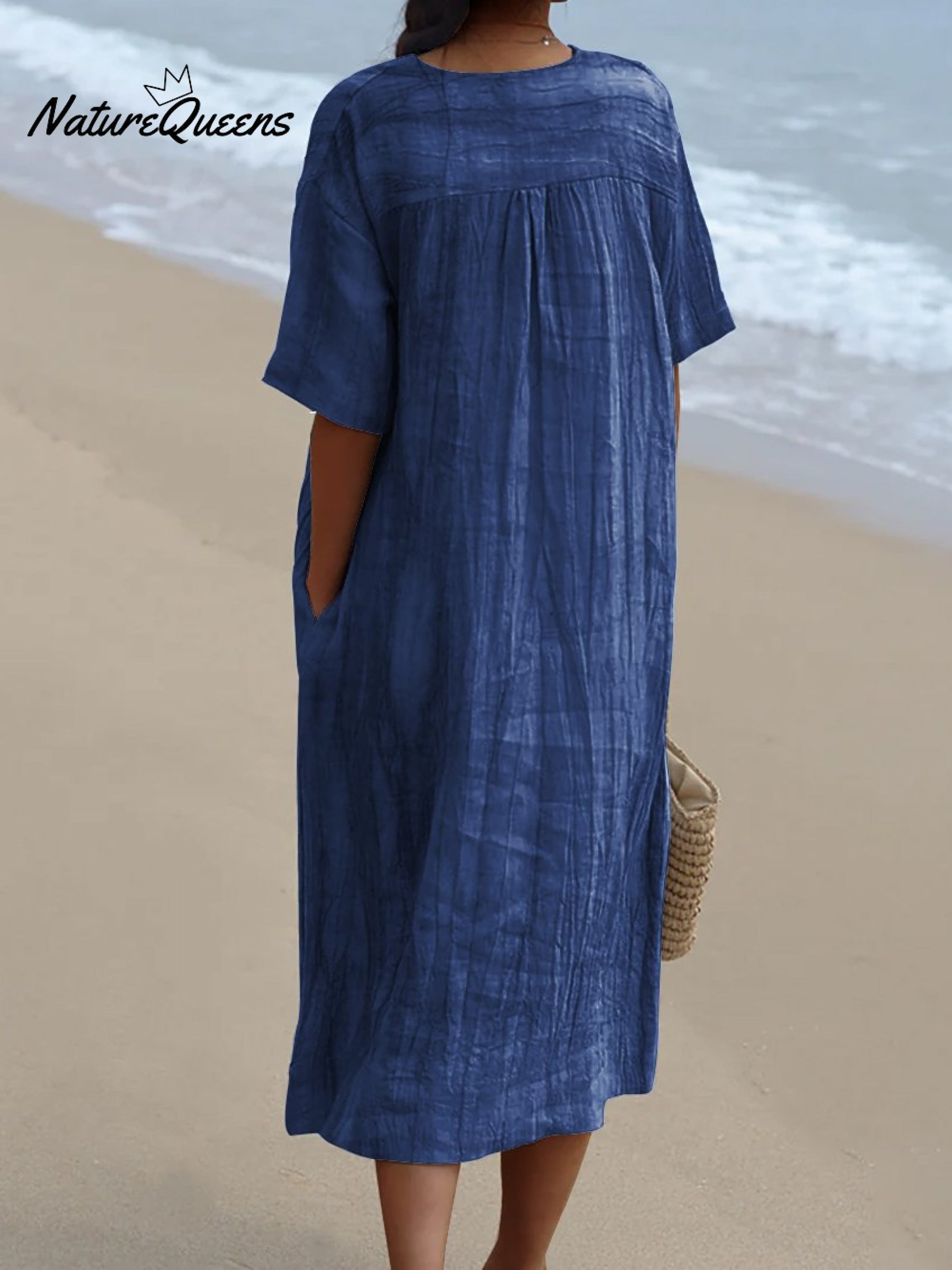 💙 Fließendes Damenkleid in Denimblau mit geometrischem Aquarell-Splash-Print 🎨