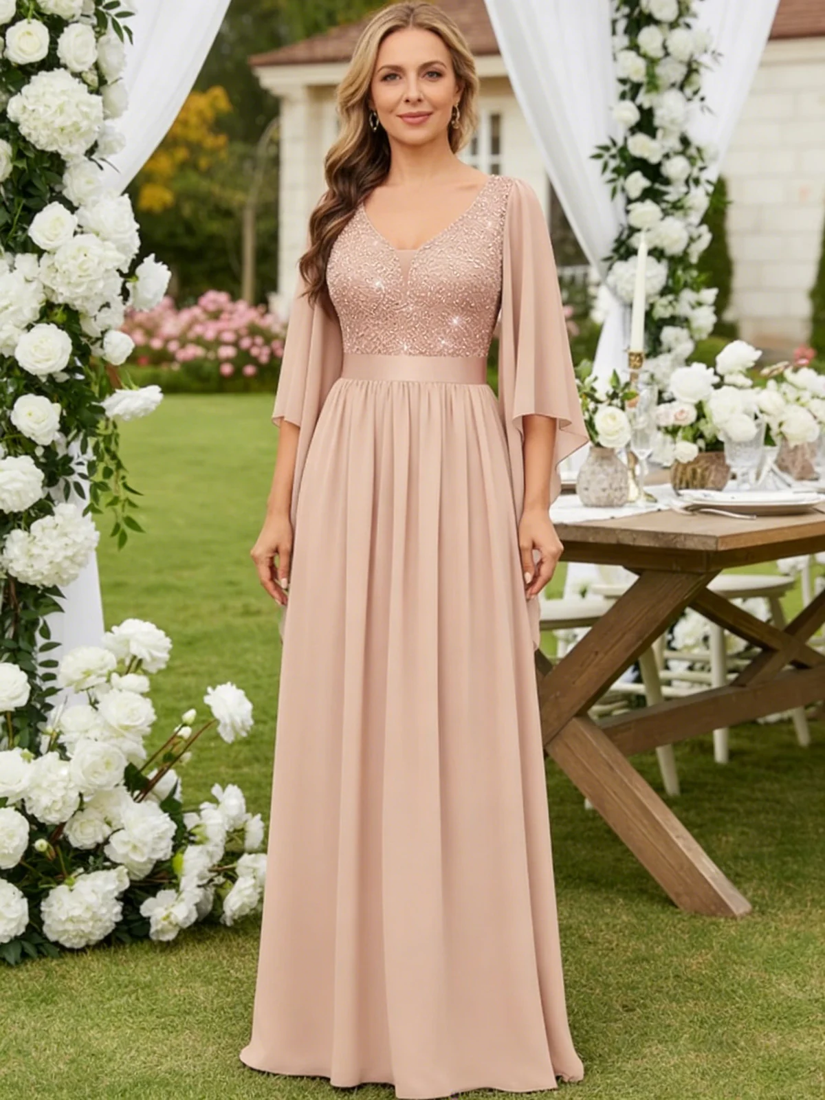 A-Line/Princess V Neck Long Sleeve Floor-Length Mother of the Bride Dresses with Sequin