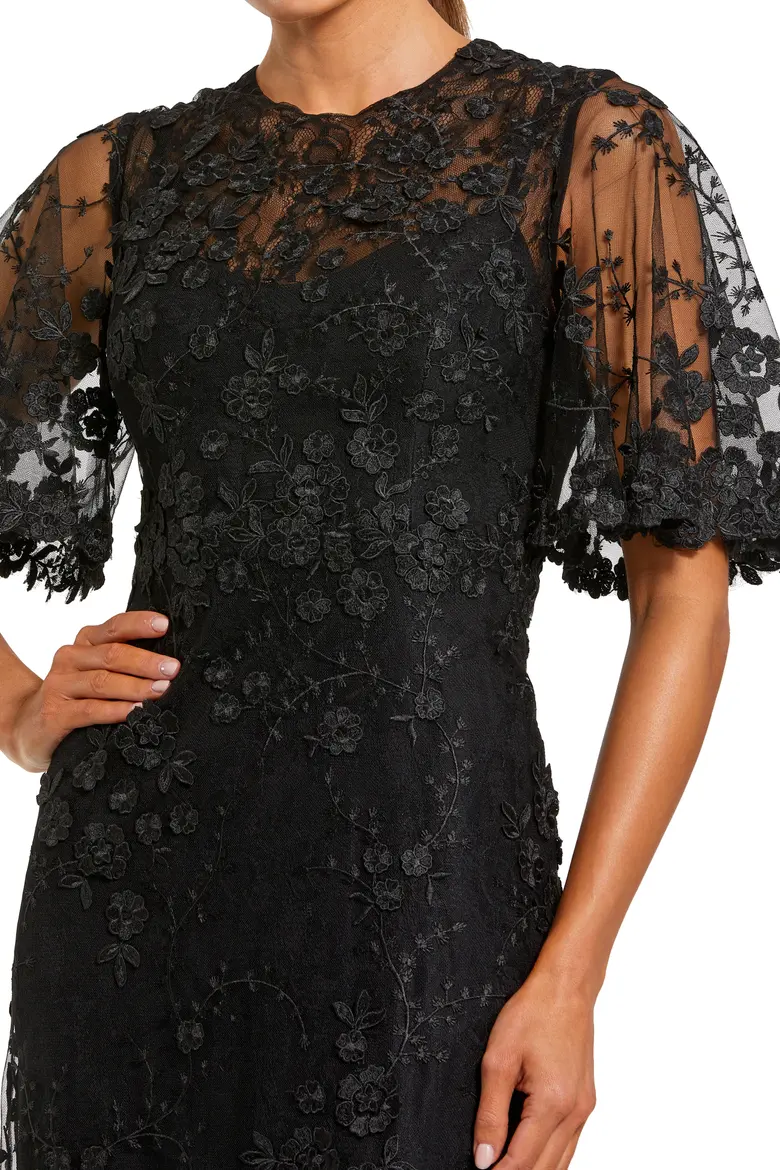 Elegant Floral Embroidered Evening Gown with Flutter Sleeves