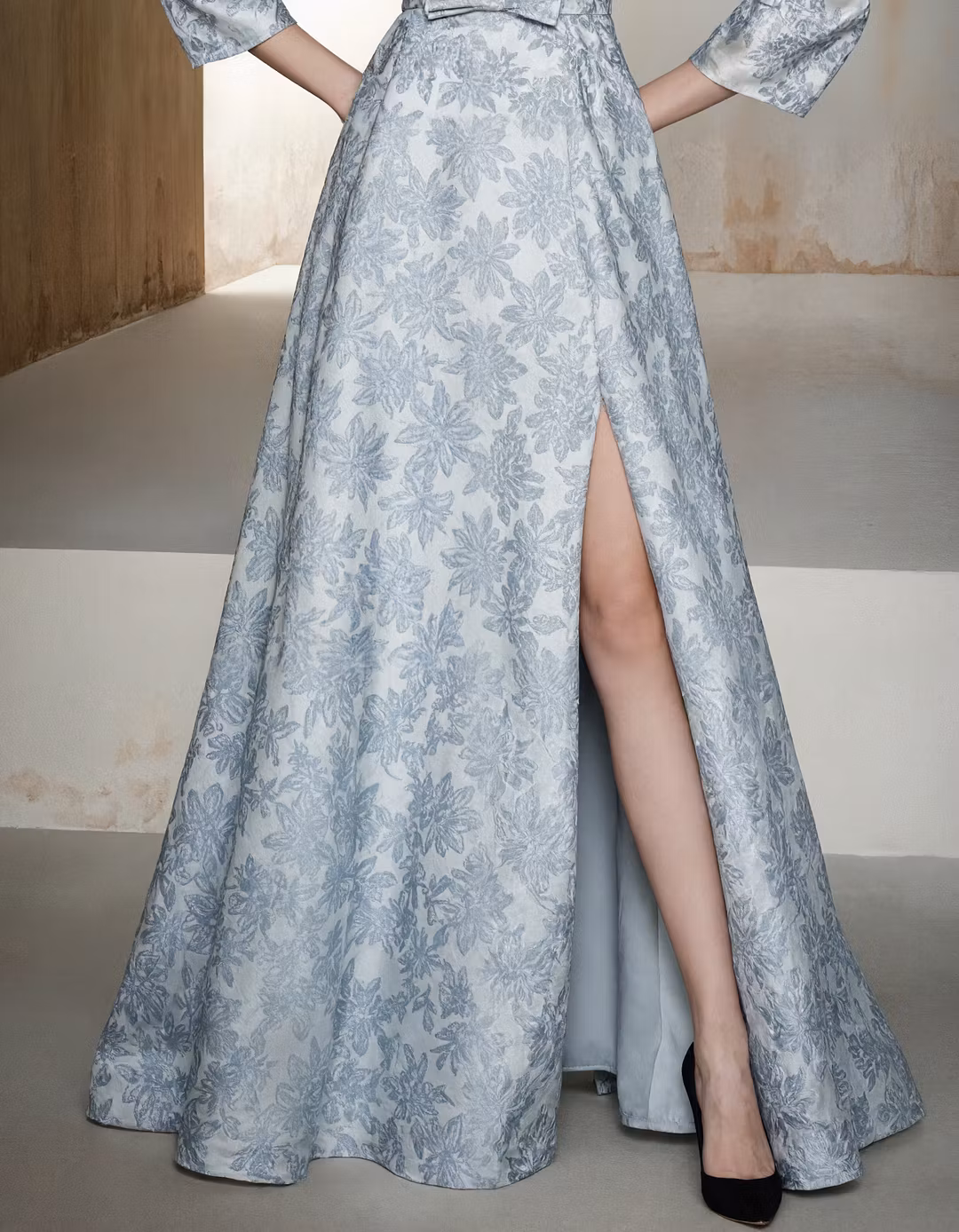 Gray-Blue Satin Floral Jacquard Embossed V-Neck Fitted Maxi Dress