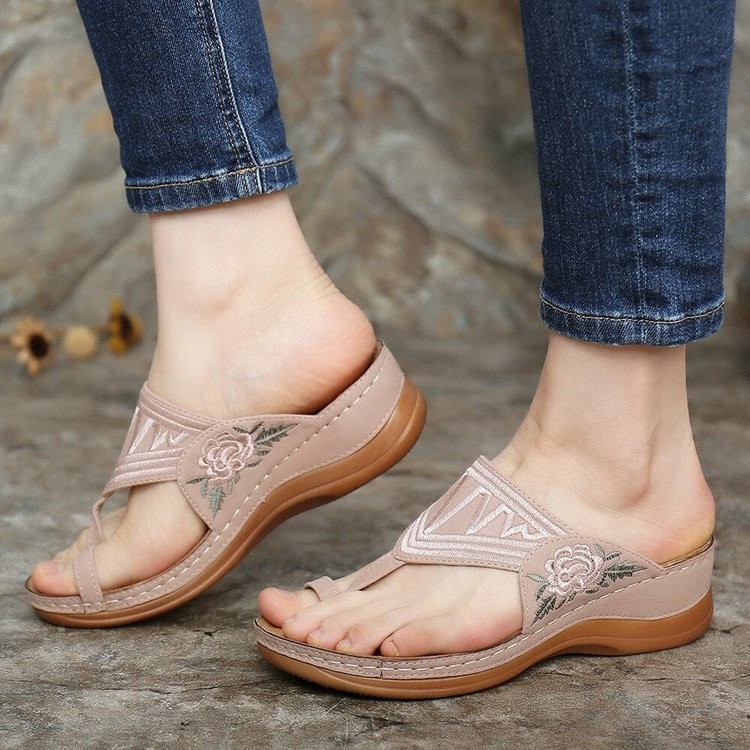 Women's clip toe floral embroidered orthopaedic sandals